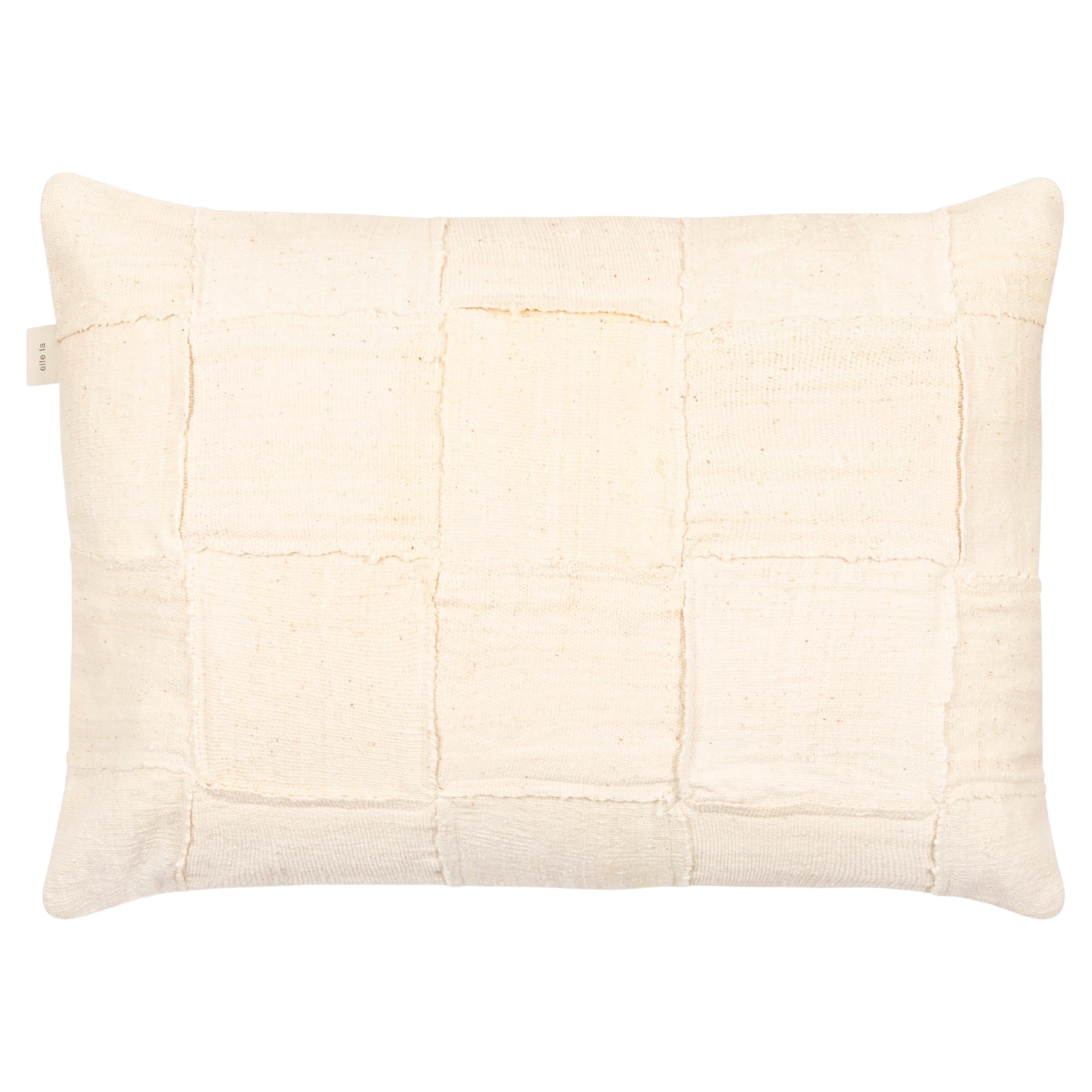Contemporary White Handwoven Cushion Cover For Sale