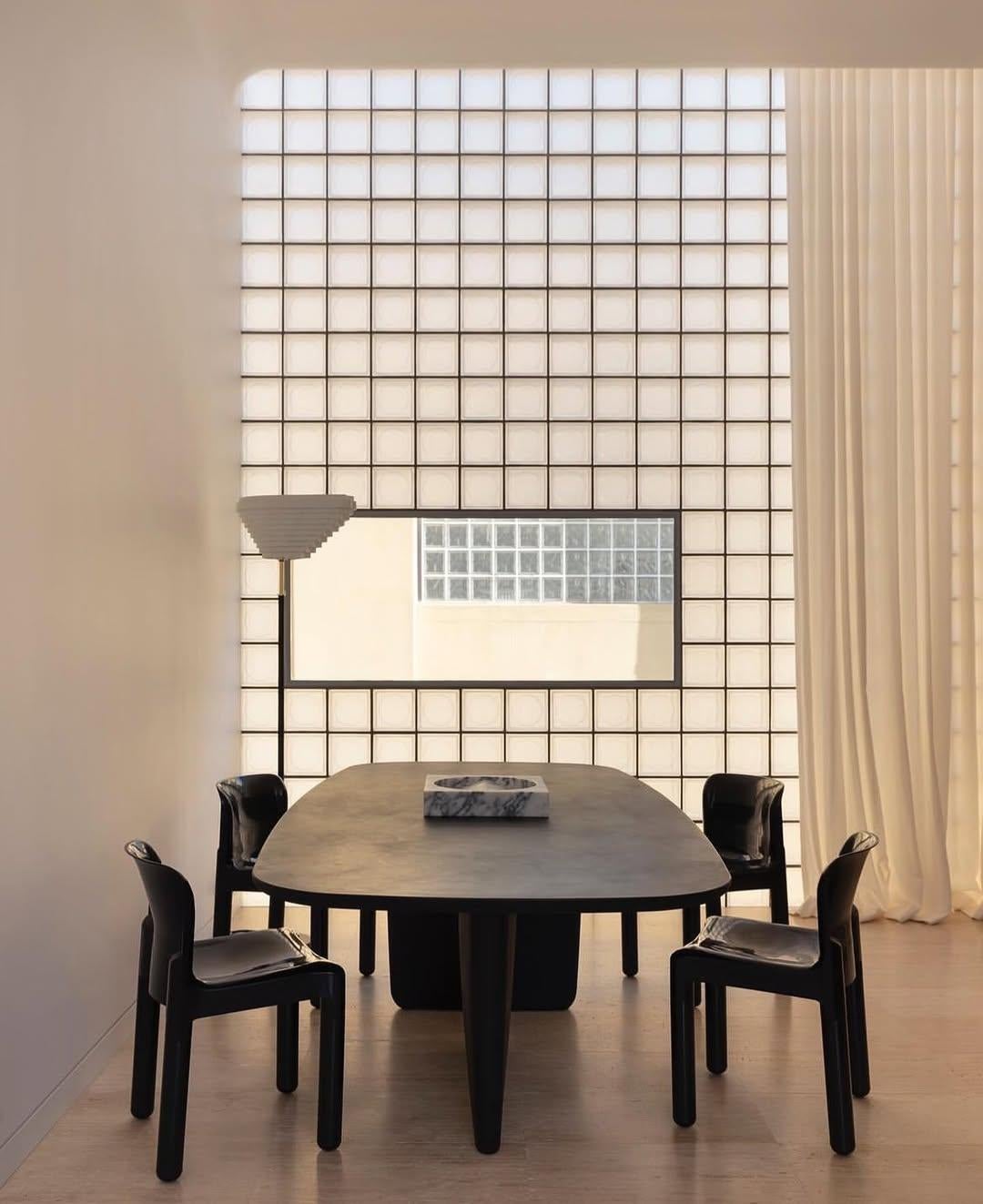 Bloque de mármol blanco contemporáneo Big Poche Rond de Henry Wilson en venta 1
