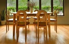 Ensemble de quatre chaises de salle à manger Dumick contemporaines en chêne blanc et cuir italien