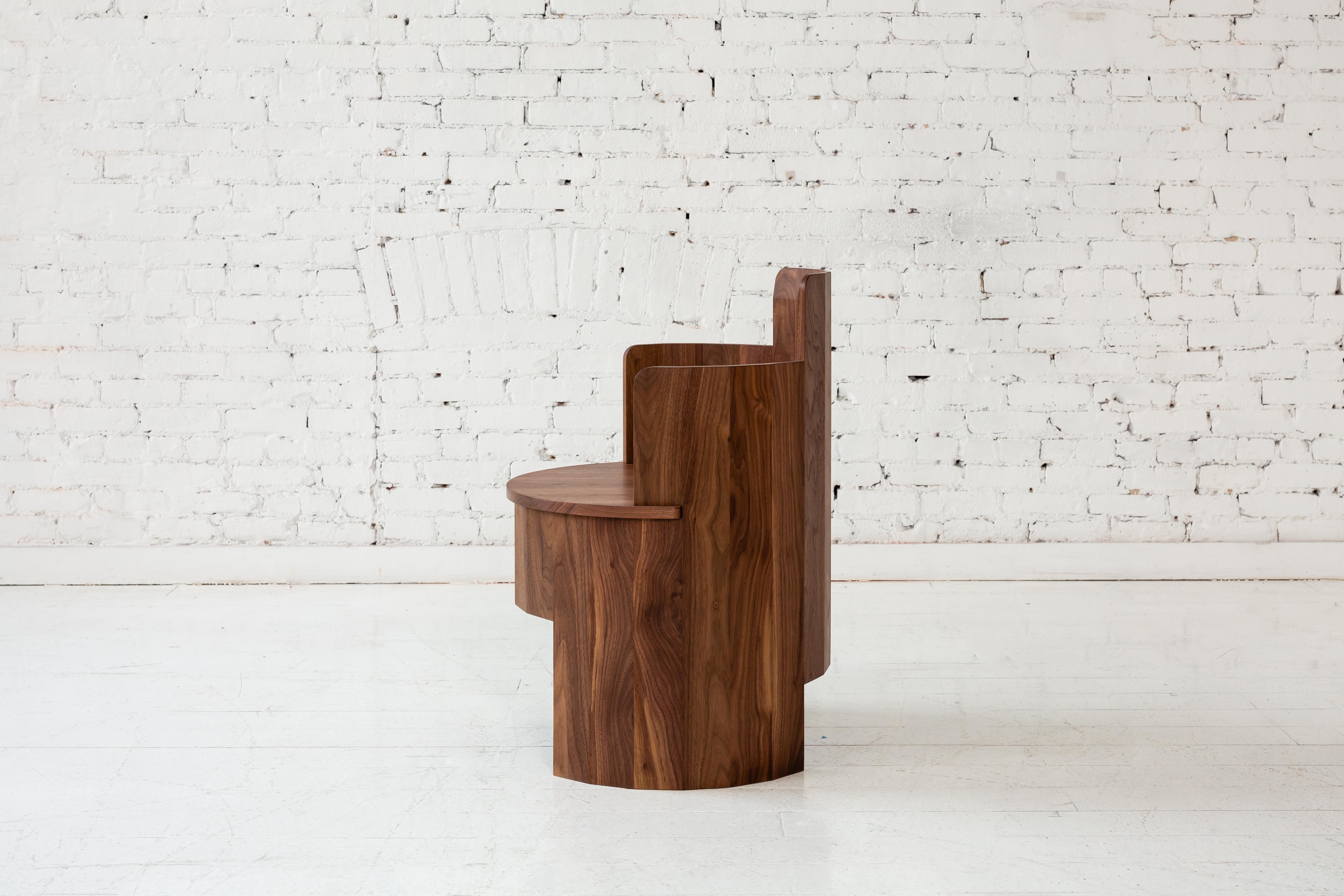 Chaise de coopération contemporaine en bois de chêne blanc par Fort Standard, en stock en vente 1