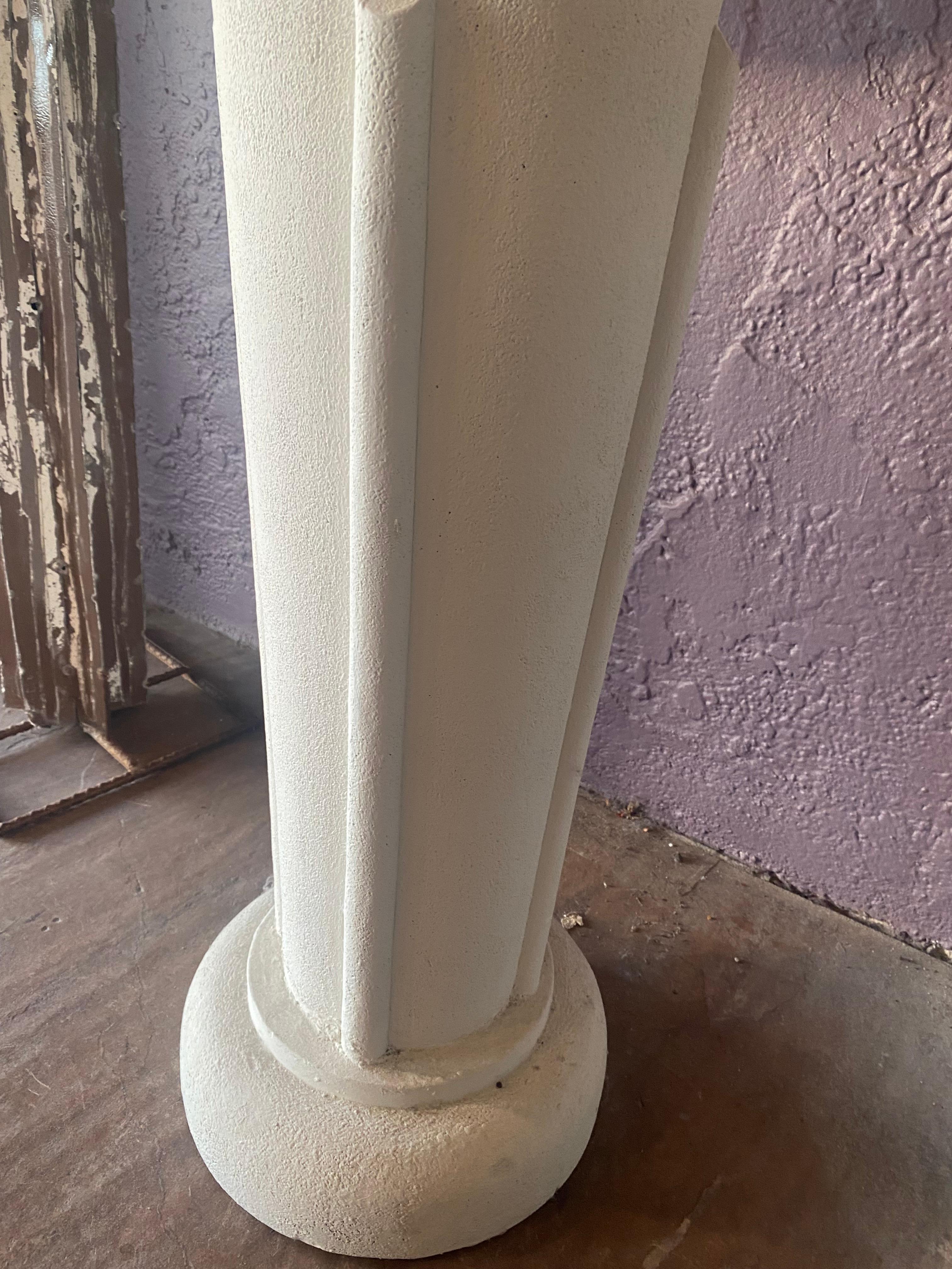 Contemporary White Plaster Pedestal in Greek Revival Style For Sale 1