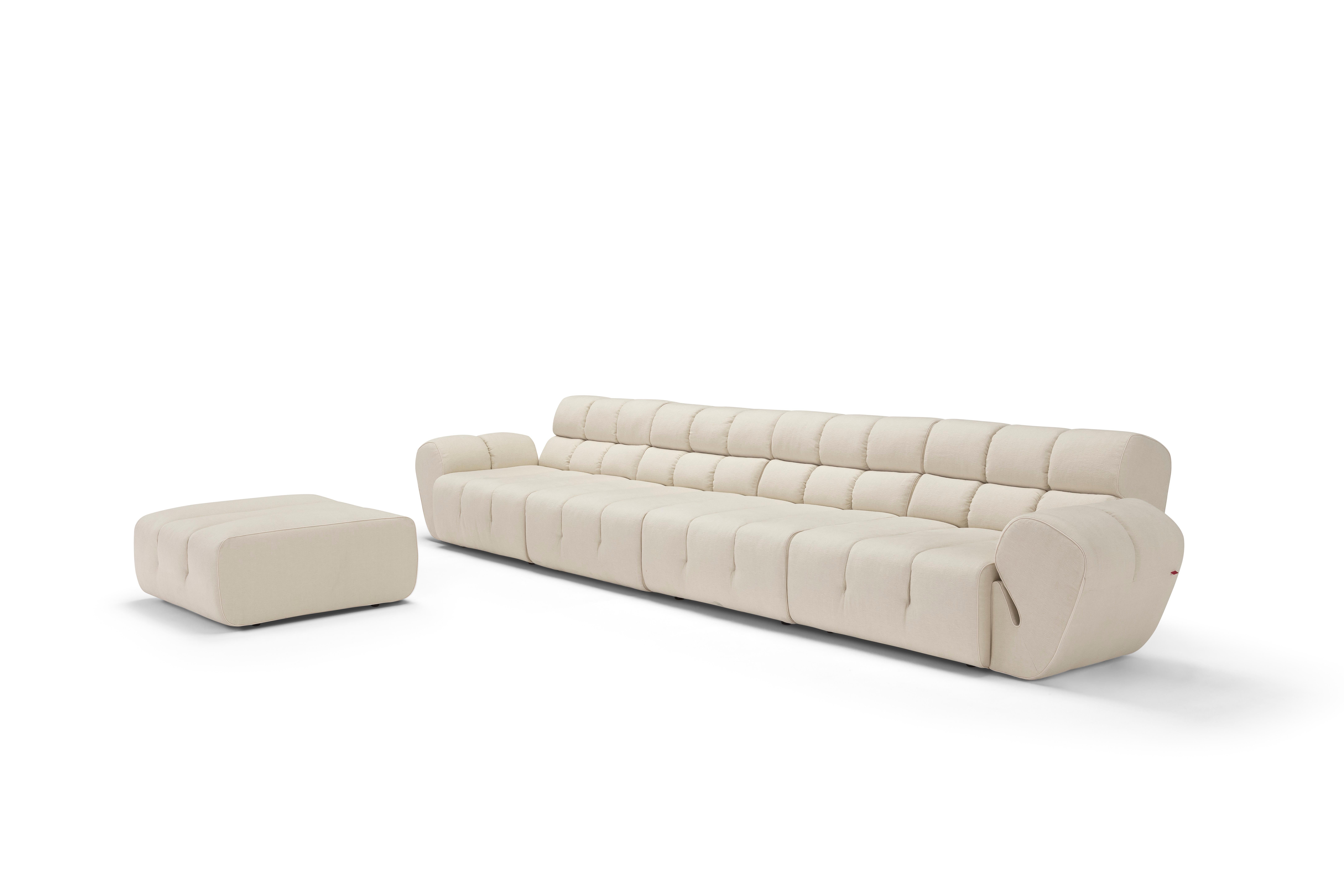 Contemporary White Sofa 'Palmo' by Amura Lab, Fibris 03 In New Condition For Sale In Paris, FR