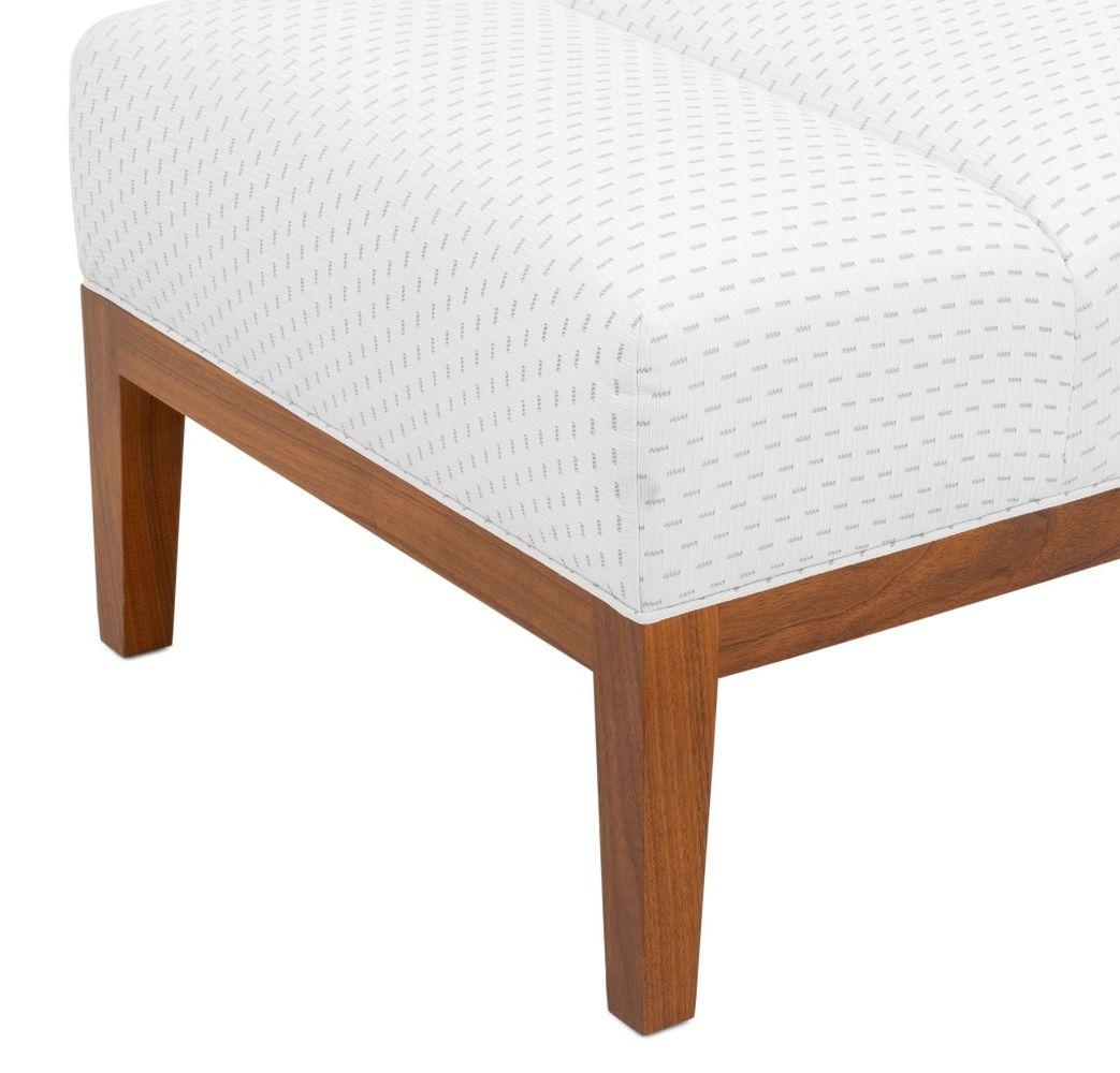 Moderne Chaise longue contemporaine tapissée en blanc en vente