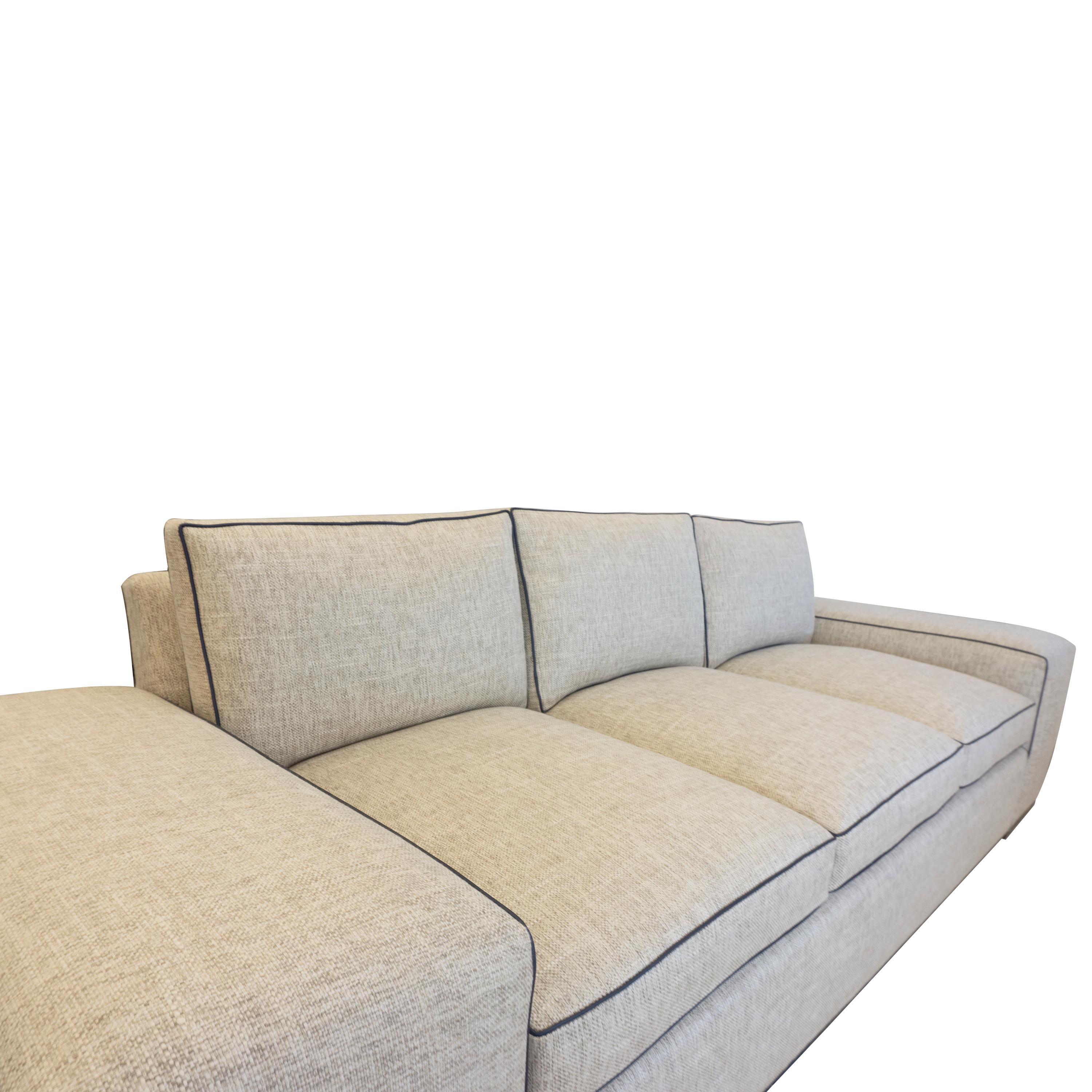 Großes modernes Sofa mit breiter Armlehne im Angebot 8
