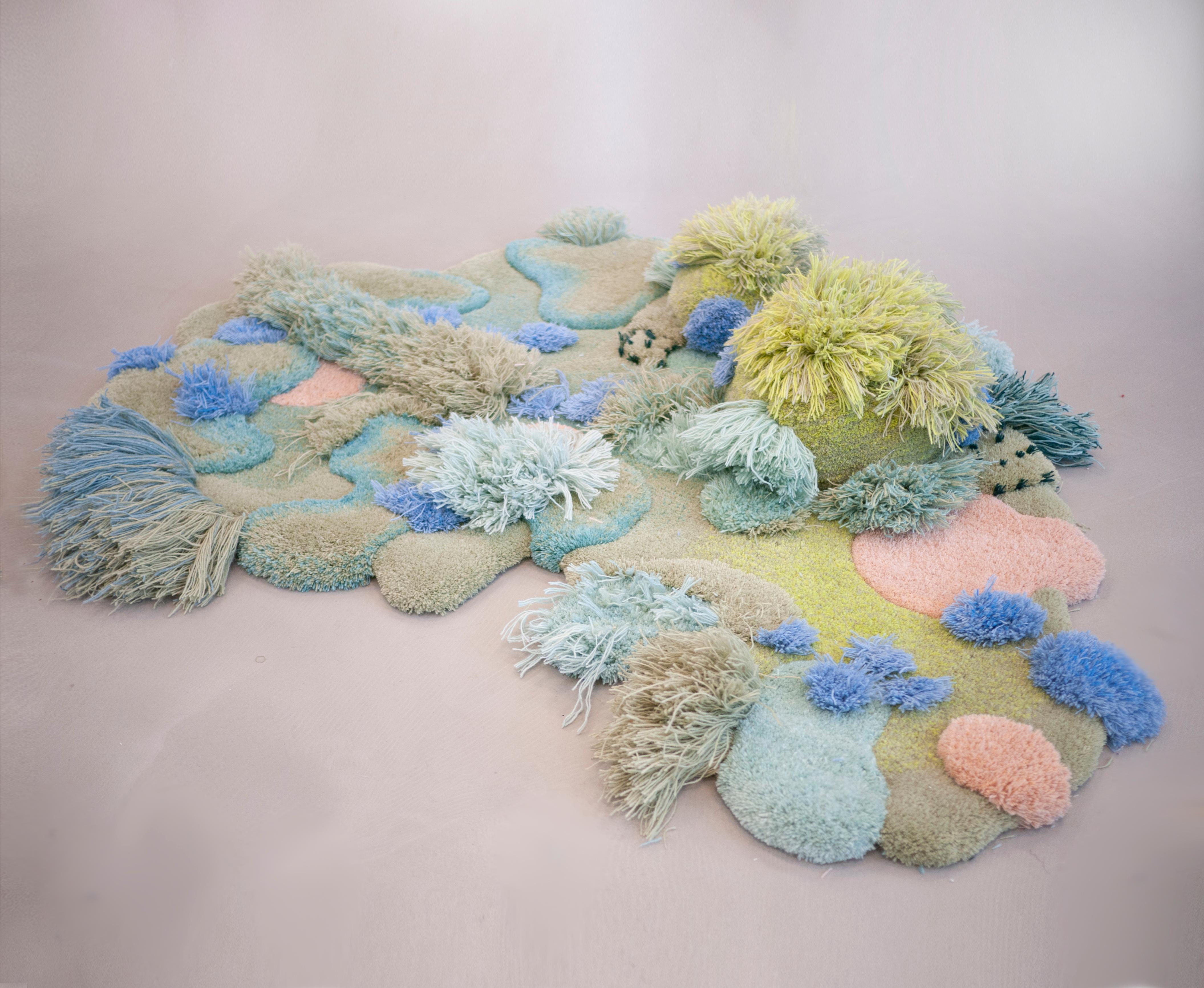 Forget me not garden , is a wool landscape for your floor. A lush spring garden with fresh grass and newly srung flowers. It features 2 pillow hilld incorporated in the rug, to rest your head or feet on.
A soft spot to bring nature and sunshine to