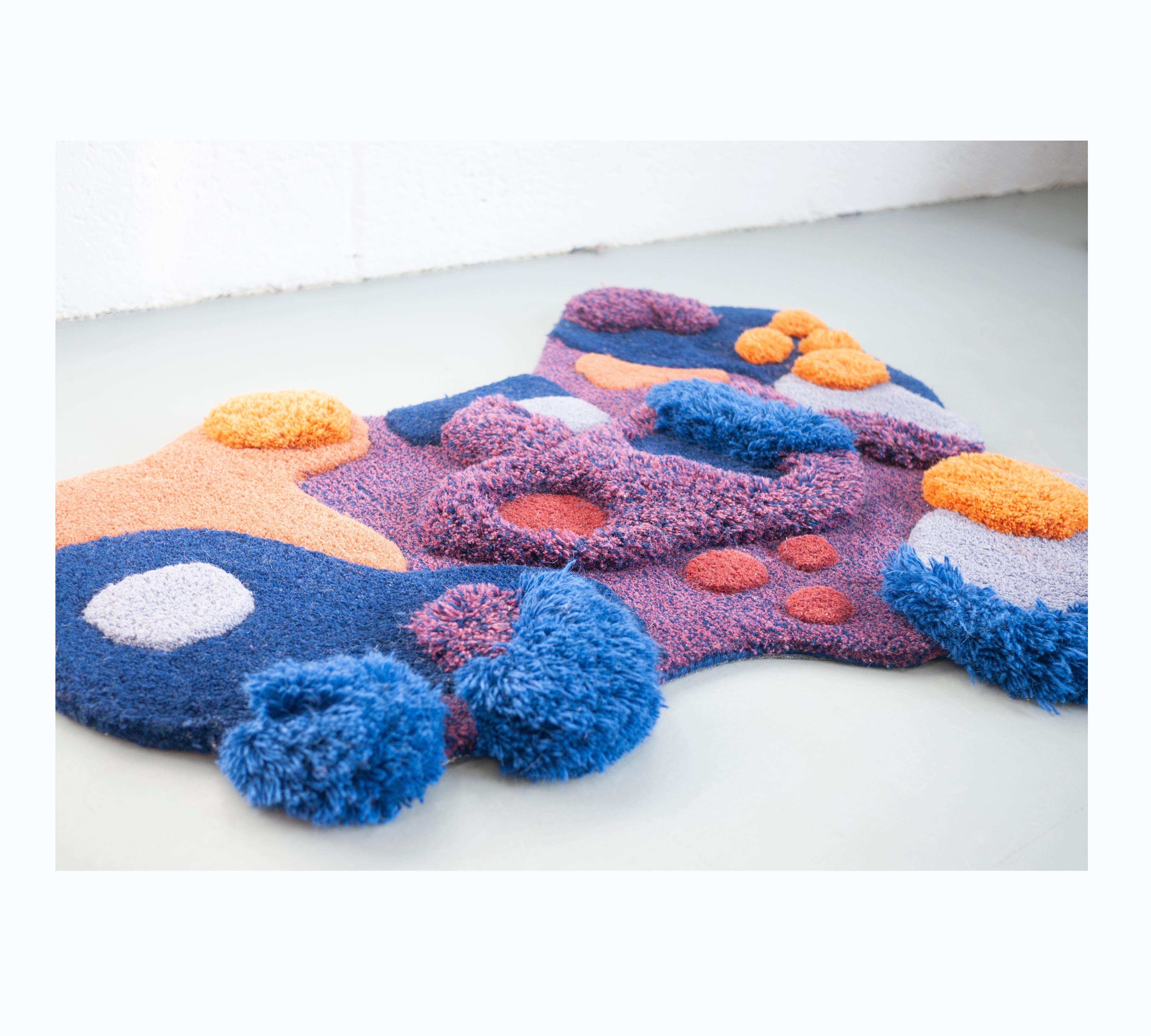 Contemporary, Wild Colourful Carpet, Autumn Cloud by Alfie Furry Friends In New Condition For Sale In 1204, CH