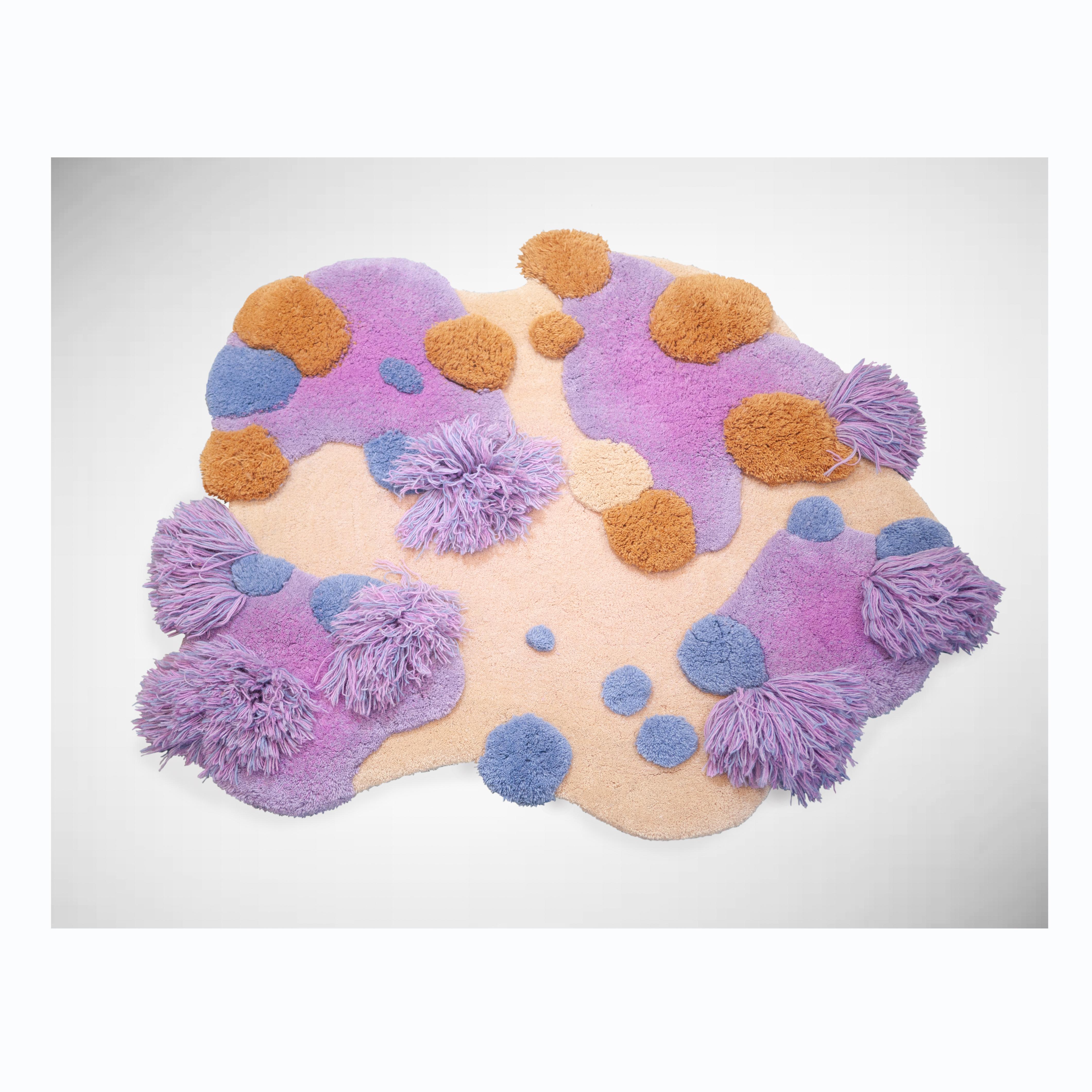 Velvet Tingle is one out of a series of 5 rugs/tapestries specially made for Objects with Narratives.
Fuzzy Friends are physical representations of the soft spots in our mind, places we retraet to when we need to recharge. Tactile moments of warmth