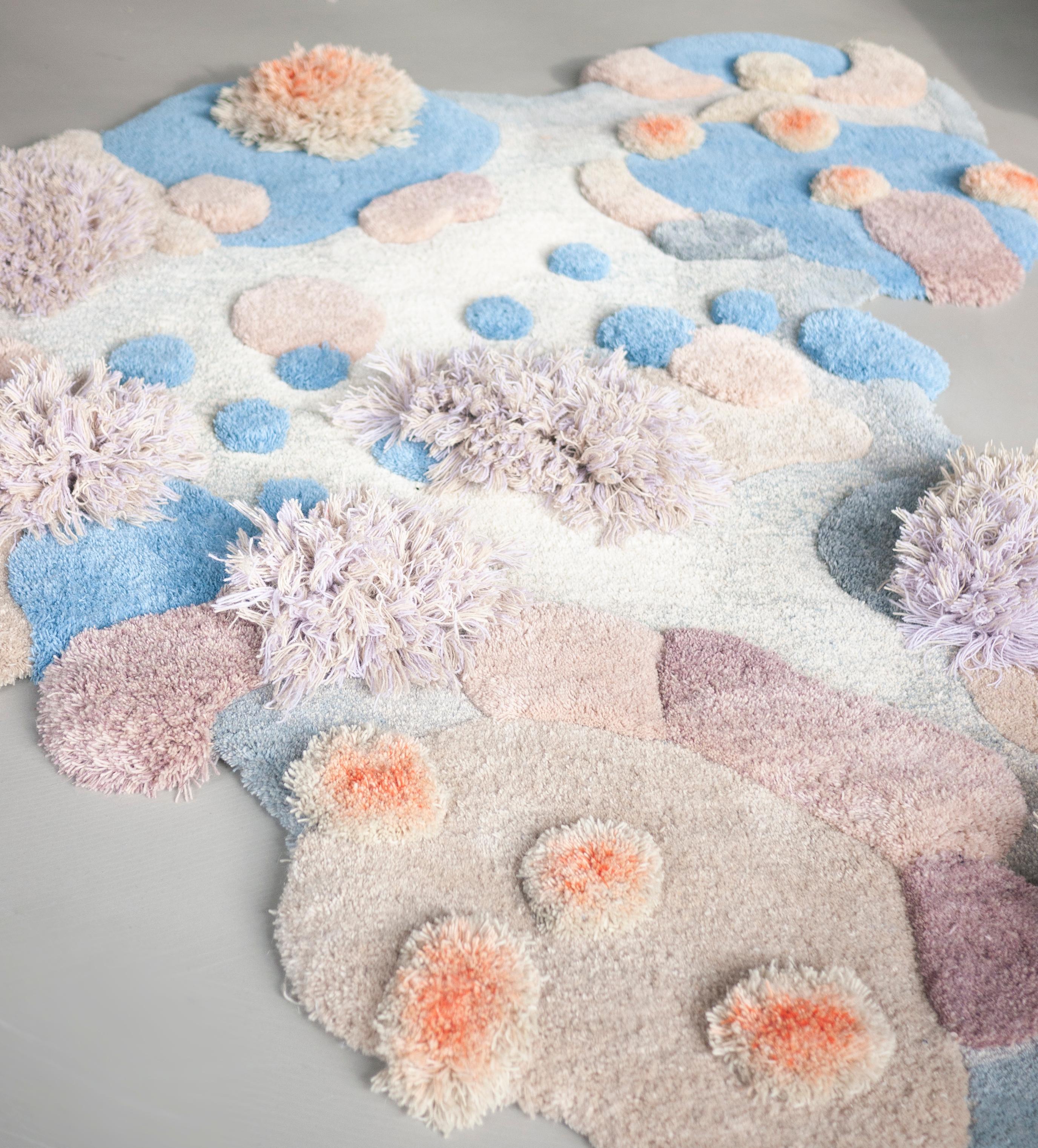 Contemporary, Wild Colourful Carpet, Winter pearls large by Alfie Furry Friends In New Condition For Sale In 1204, CH