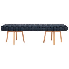 Banc en bois contemporain, tissu d'ameublement tissé à la main - le "Trama" - Navy