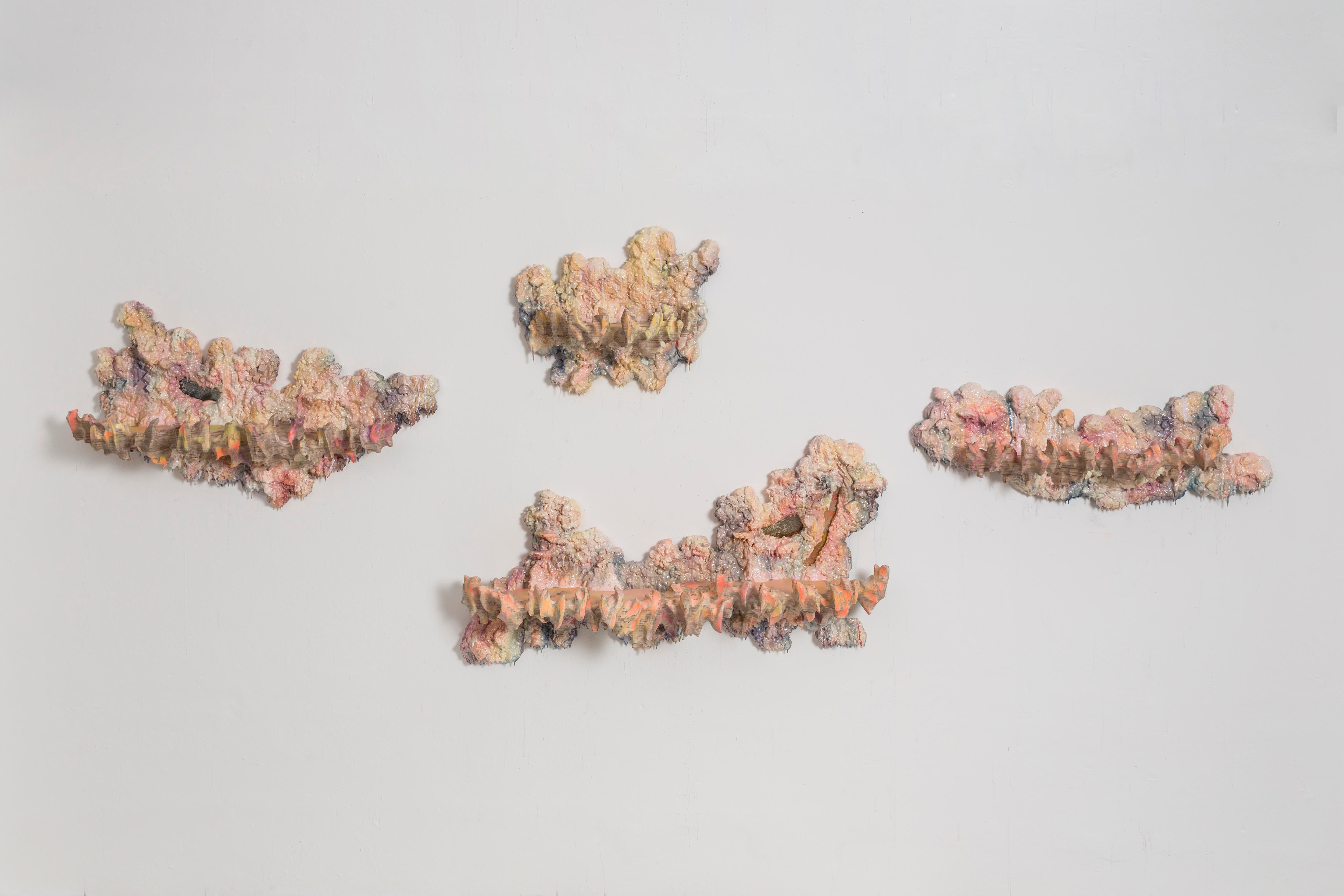 Estantería Contemporánea de Madera de Tadeas Podracky de la Serie 