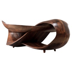 Contemporary Wood Tisch