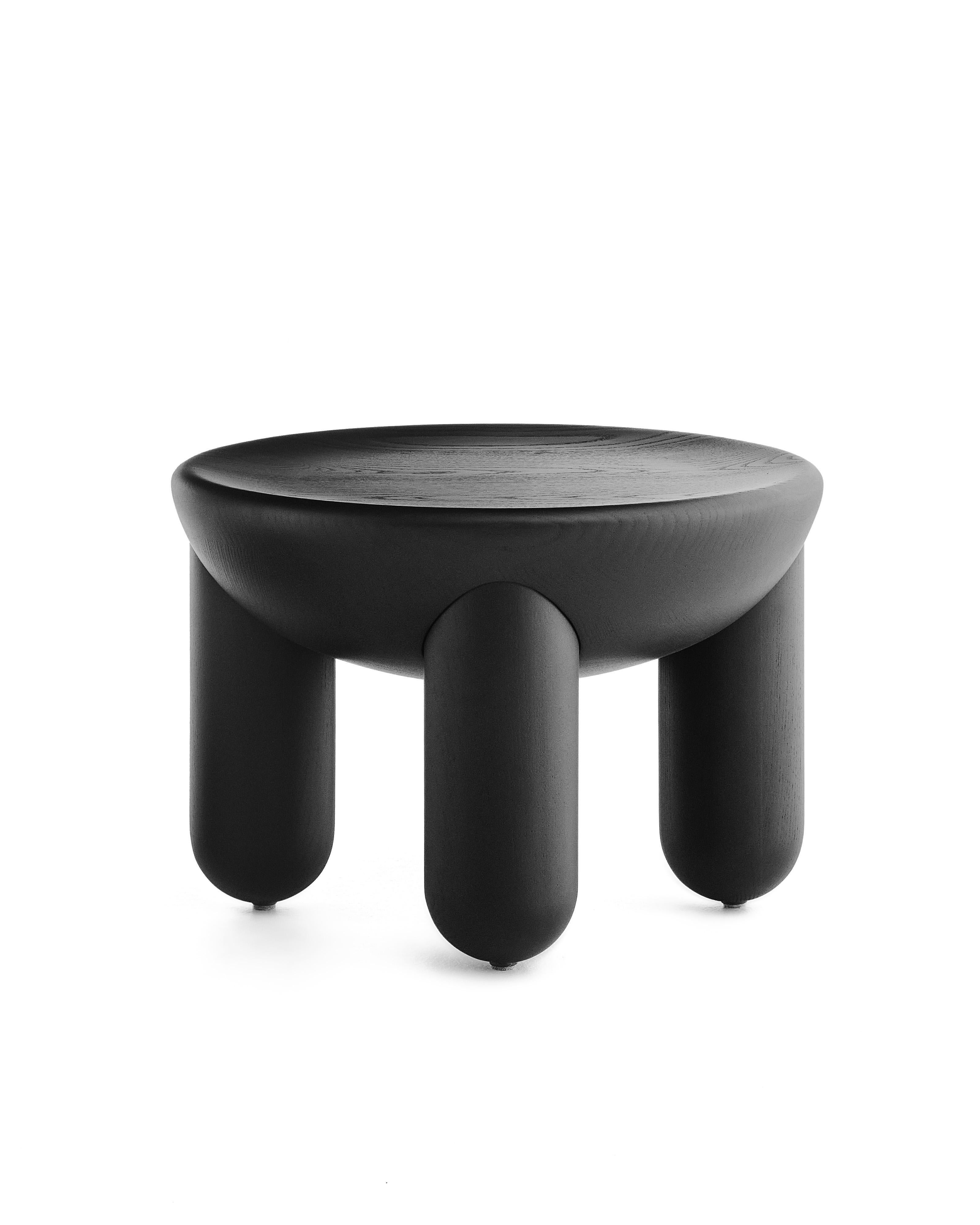 Contemporary Couchtisch oder Beistelltisch aus Holz 'Freyja 1' von NOOM, Esche braun gebeizt im Angebot 5