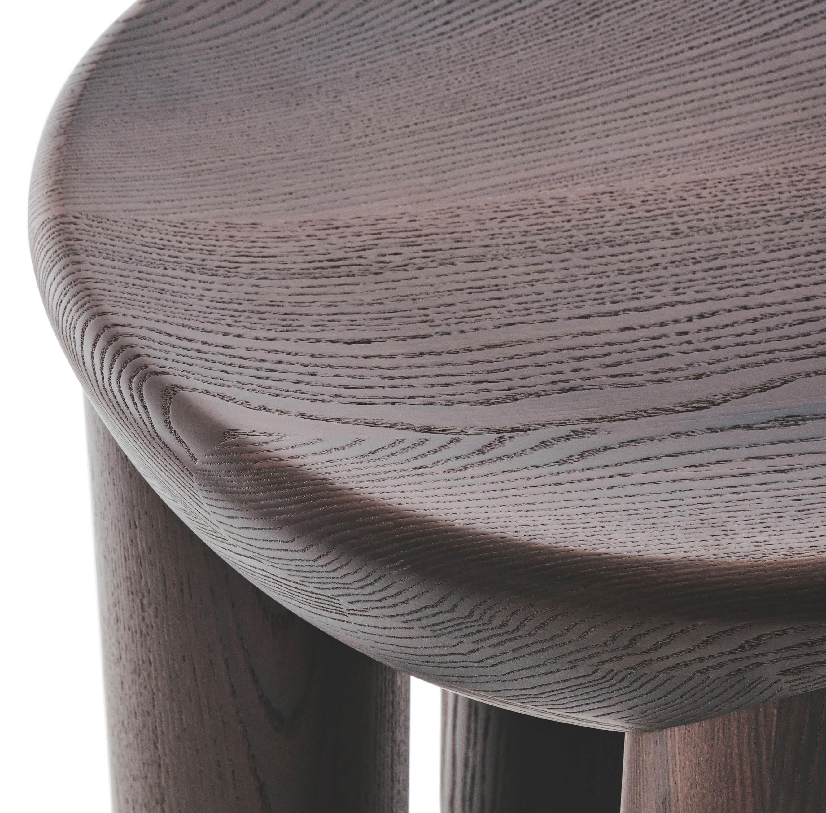 Table basse ou d'appoint contemporaine en bois 'Freyja 3' par NoOM, Noyer en vente 7