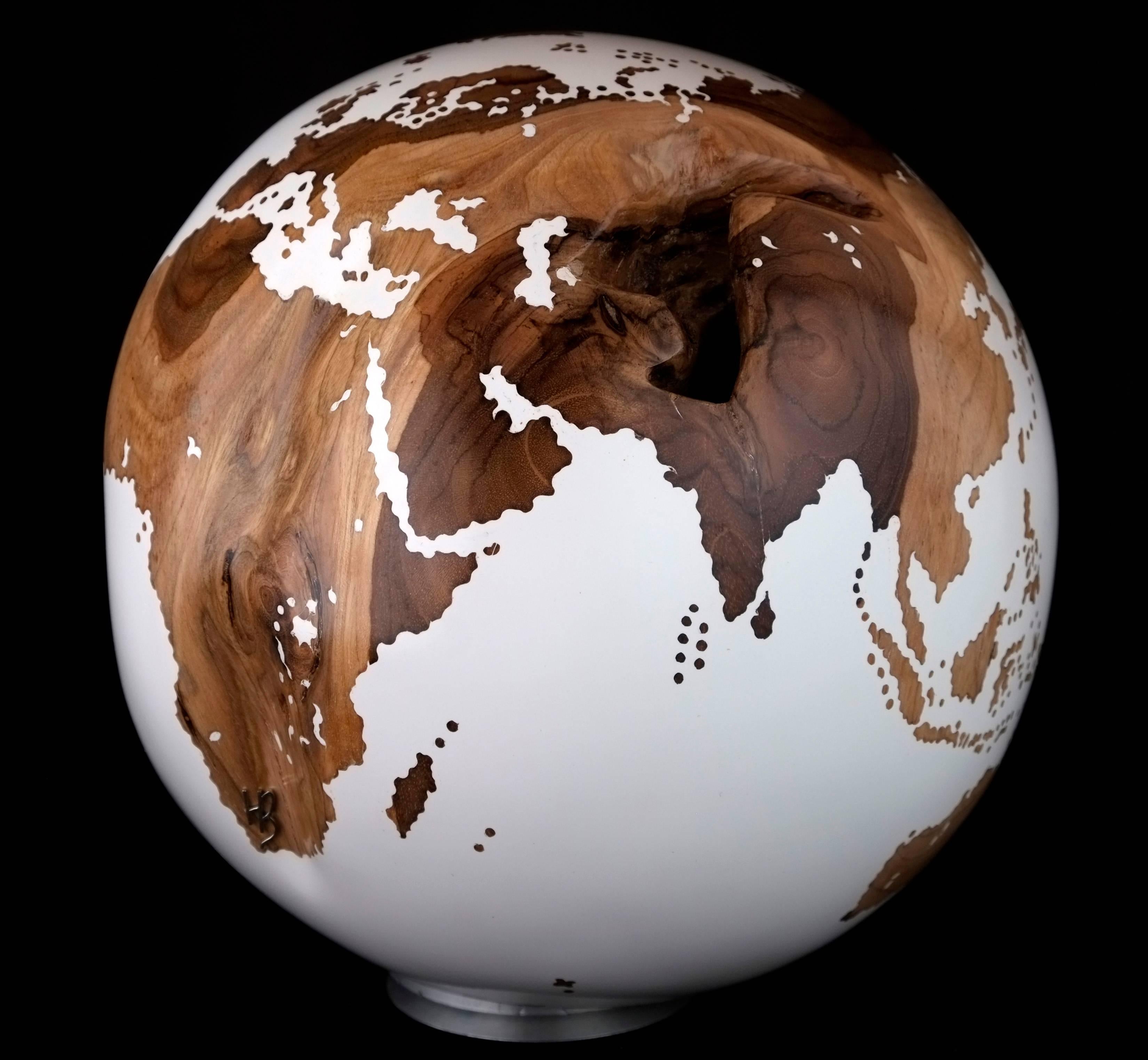 Balinese Contemporary Wooden Globe from Teak Root with Acrylic White Resin Finish, 20 cm For Sale
