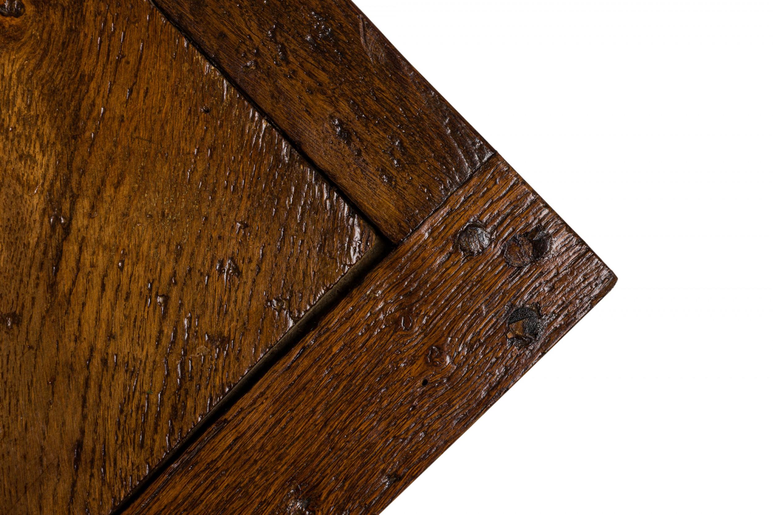 XX secolo Tavolino da caffè contemporaneo in legno con pavimento in parquet in vendita