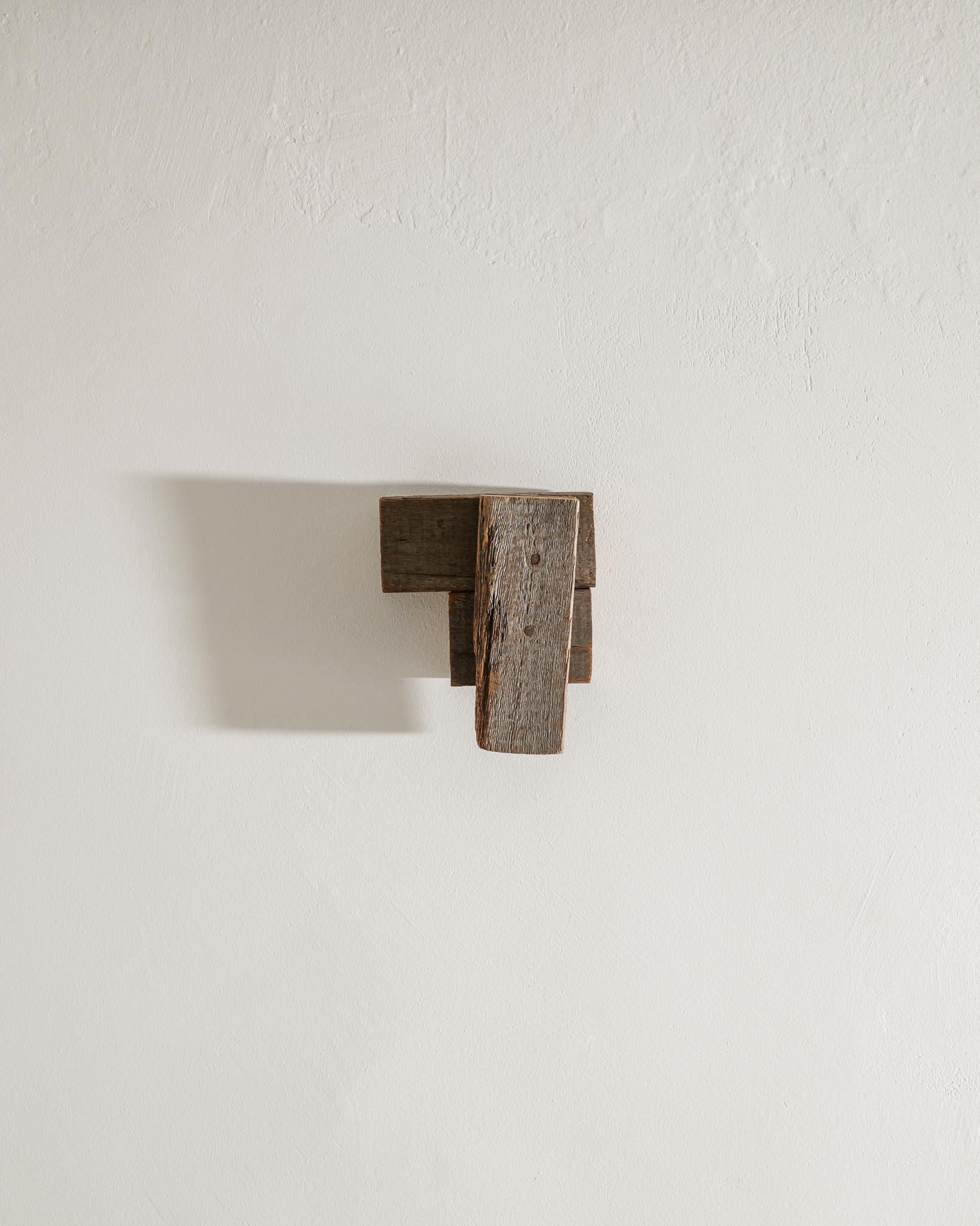 Arts and Crafts Scultura da parete in legno contemporanea di Richard Nonas Prodotto in USA 2006 in vendita