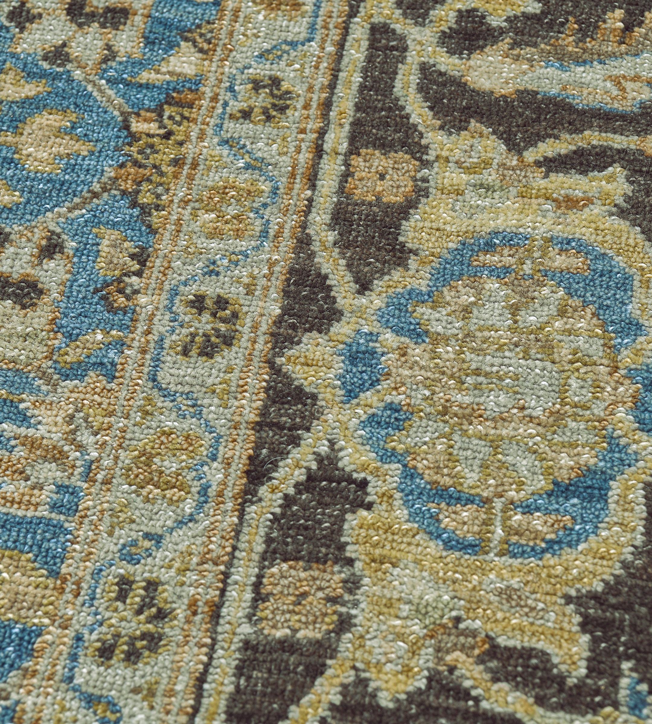 Tappeto contemporaneo in lana intrecciata a mano di ispirazione Tabriz blu in vendita 1