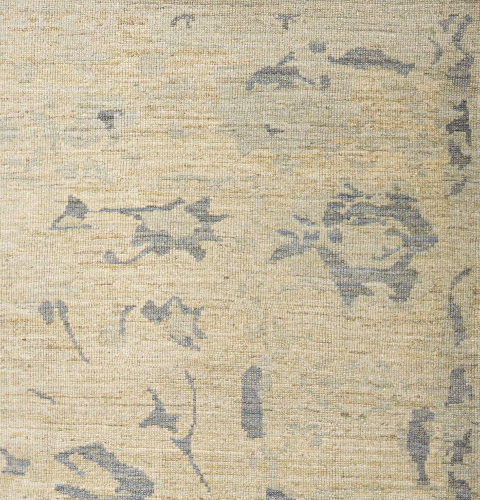 Zeitgenössischer Wollteppich, 9 ft × 11 ft , Beige und Soft Gray (Indisch) im Angebot