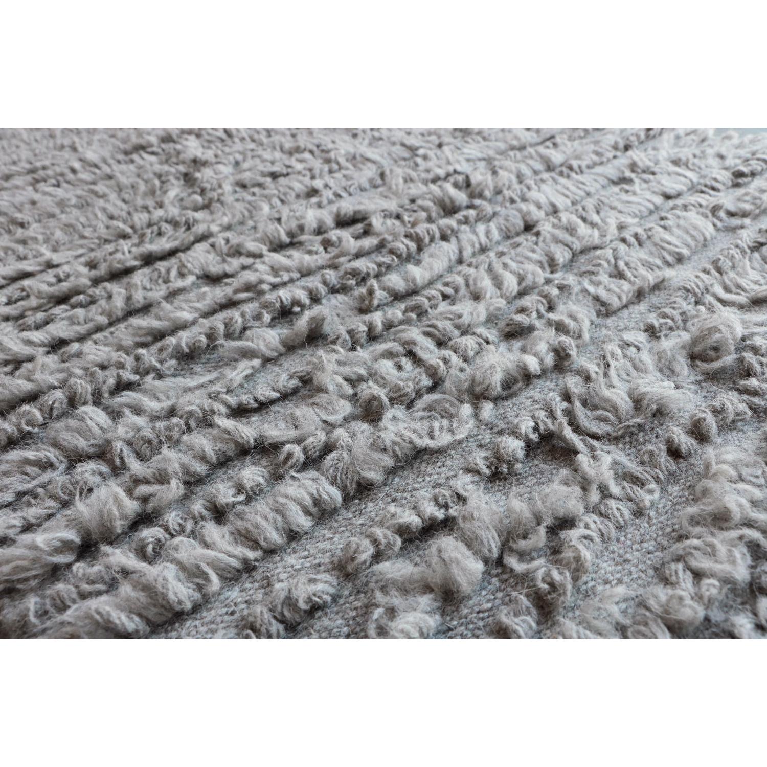 Modern 21st Cent Nature Inspired Grey Wool Rug by Deanna Comellini In Stock 105x200 cm For Sale