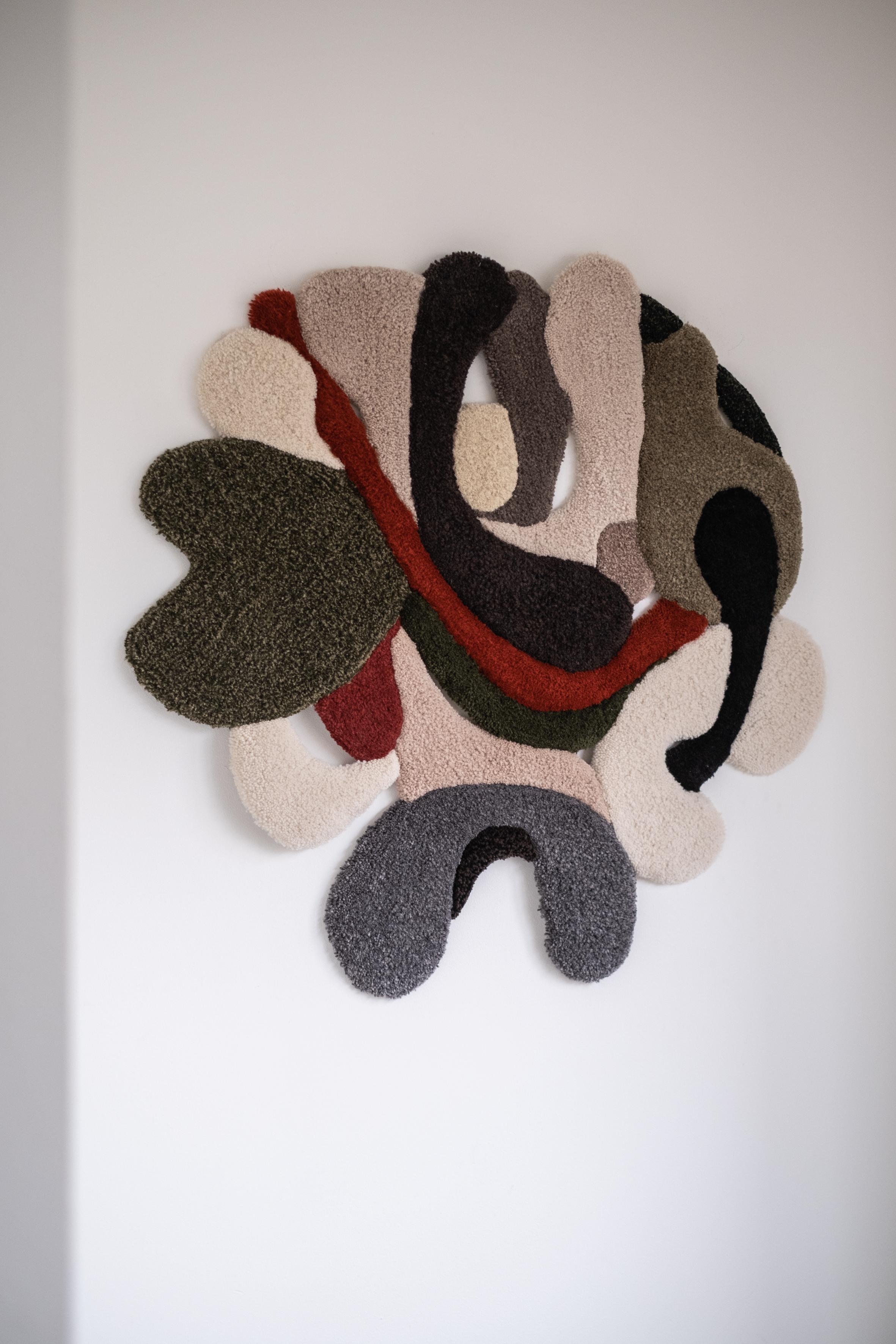 Zeitgenössischer Wandteppich aus Wolle mit modernen Formen, Opus XLI von Mira Sohlen im Angebot 1