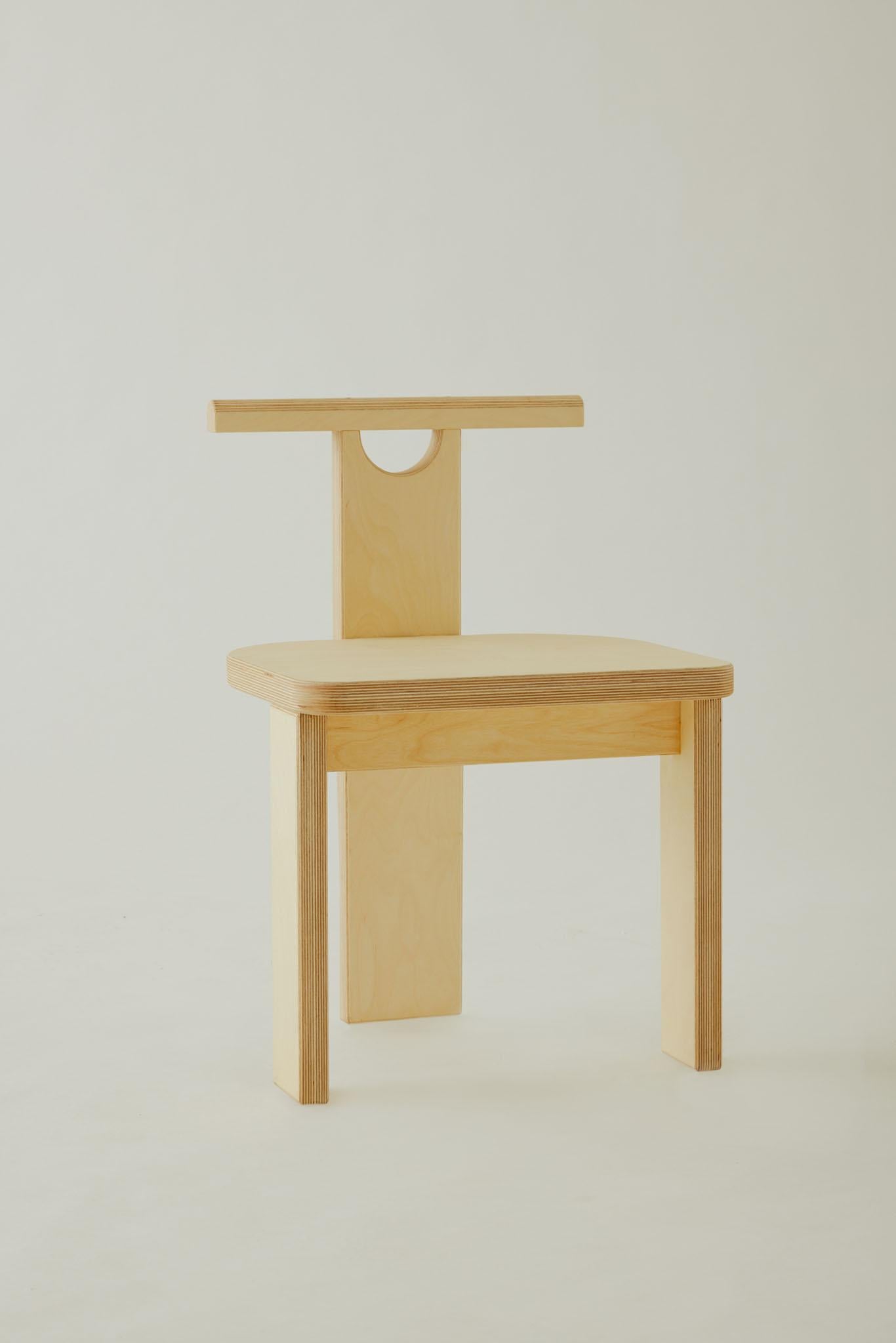 Contemporary Work Station Set: Gebogener Birke Säulenschreibtisch & Tetris Stuhl (amerikanisch) im Angebot