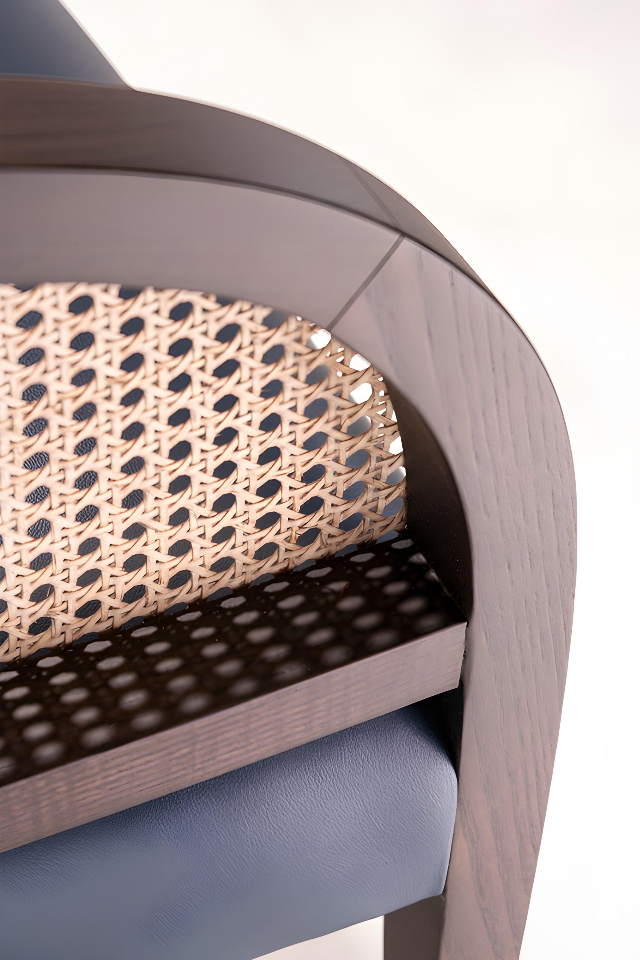 Sedie da pranzo contemporanee in canna intrecciata, set da 8 In condizioni Nuovo in vendita a NEW YORK, NY