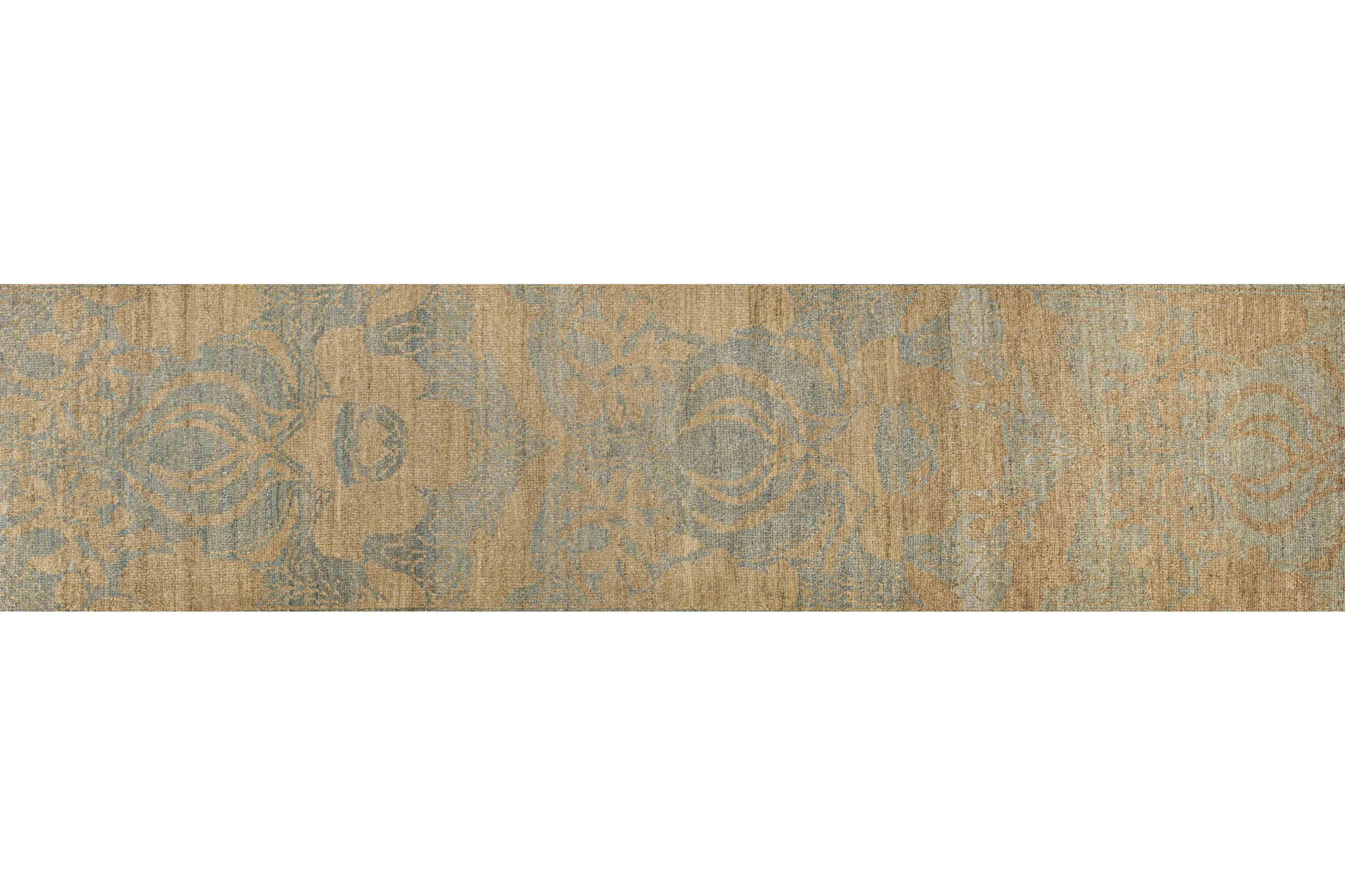 Zeitgenössischer gewebter Läufer, 3 ft × 14 ft, weiches Blau und Beige (Ende des 20. Jahrhunderts) im Angebot