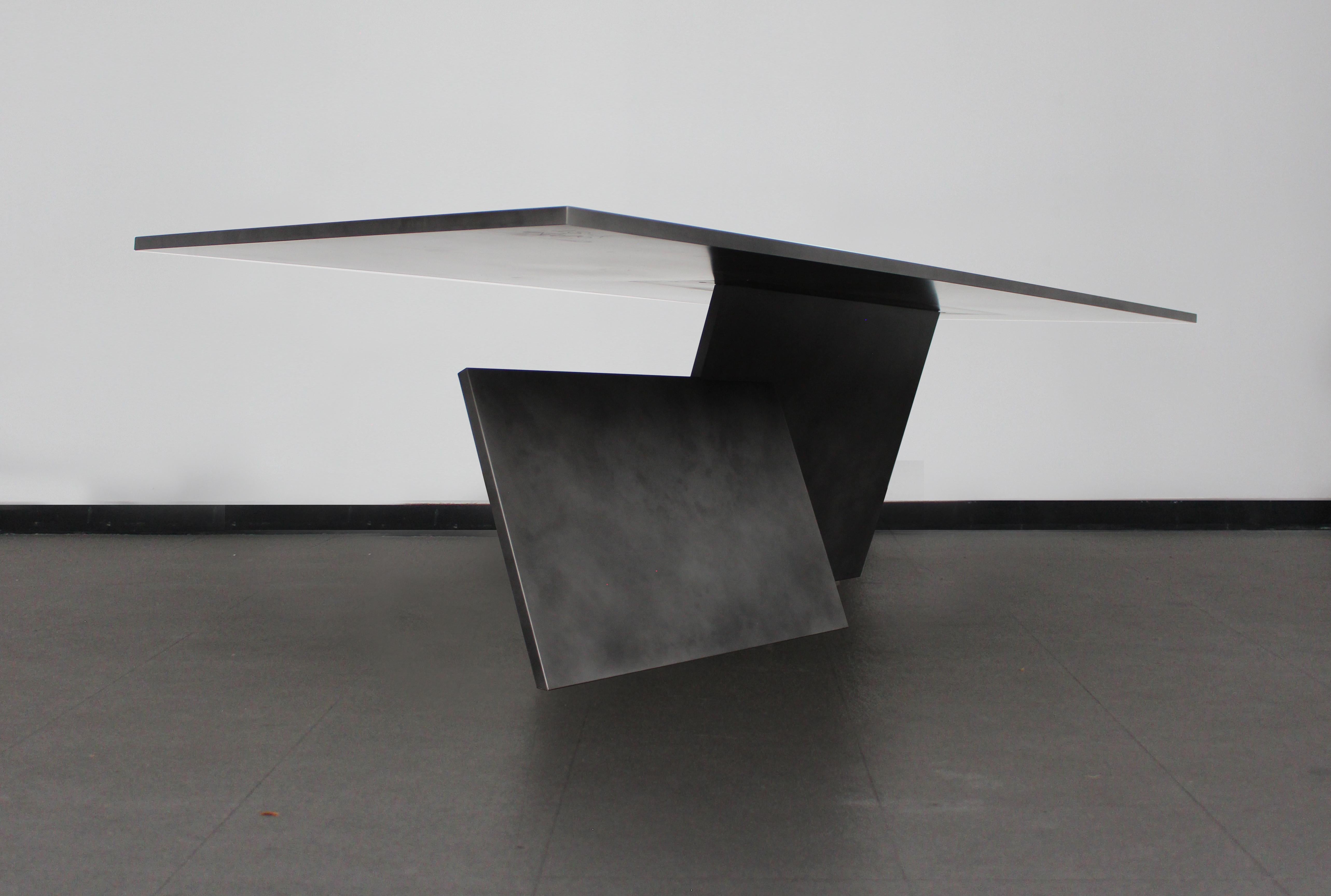 Contemporary Y Table by dAM Atelier 6