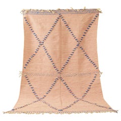 Contemporary Zanafi Berber Rug rosé pastel summer edition Morocco