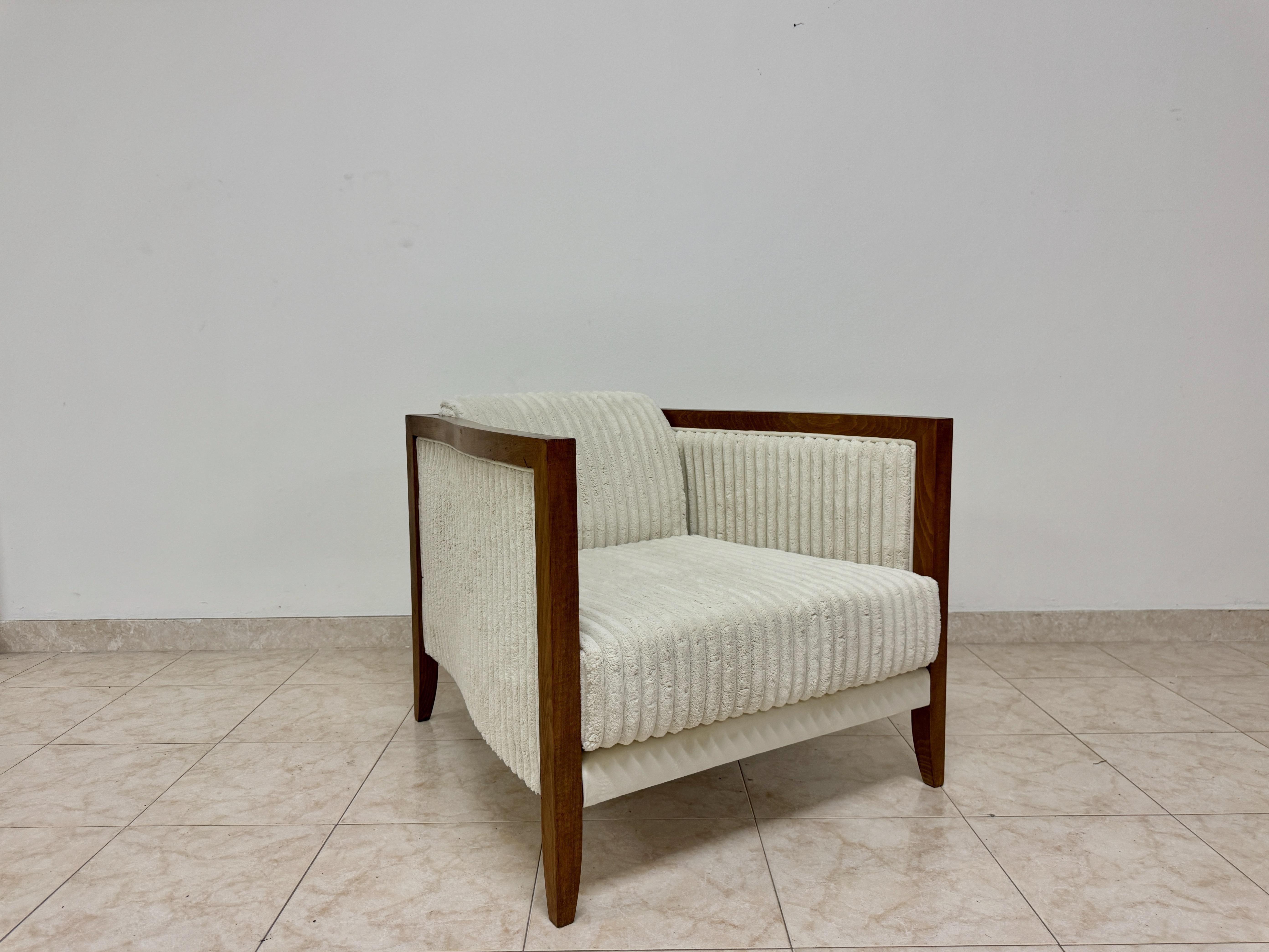 Contemporay Italian Armchair For Sale 6