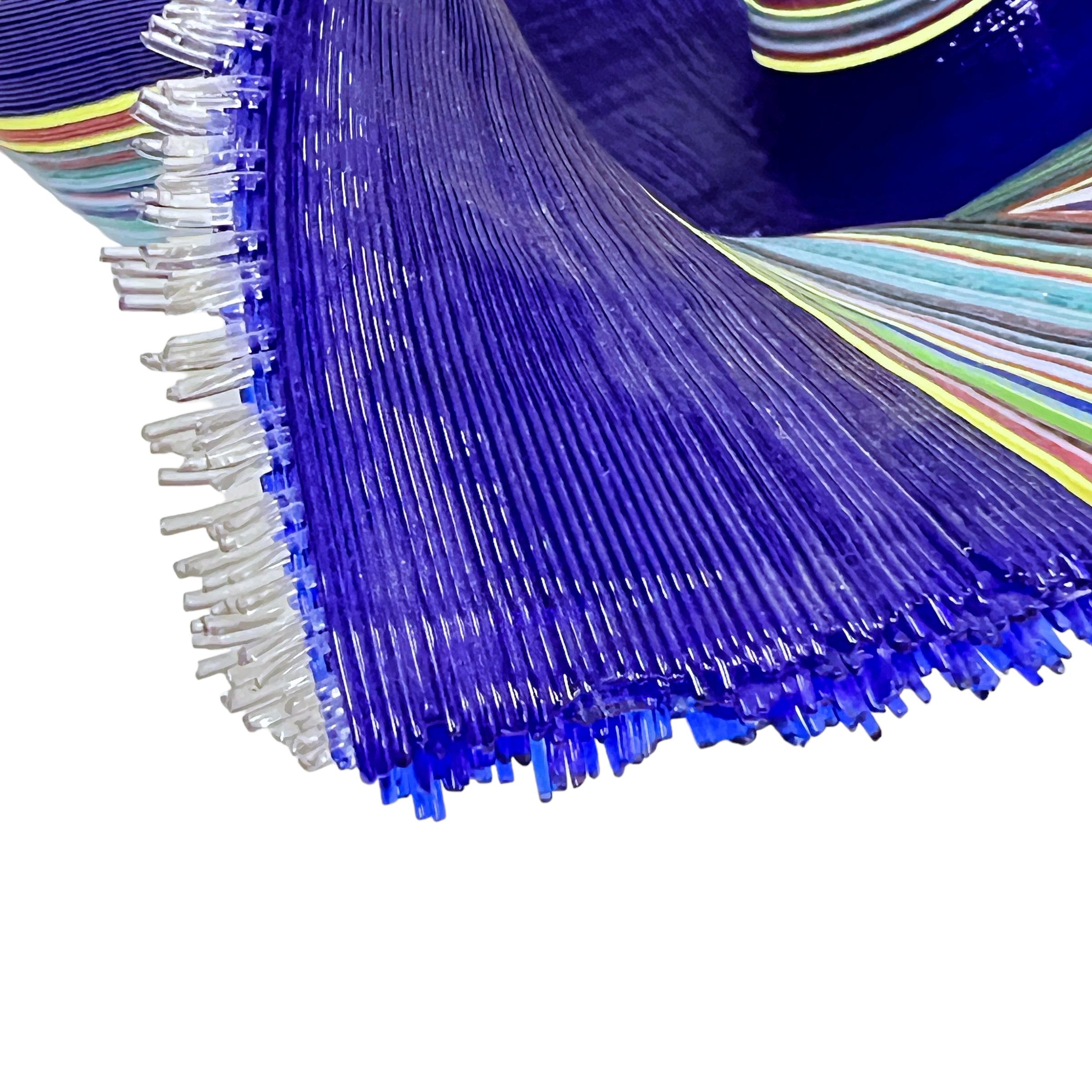 Scultura di vetro d'arte contemporanea con arazzo di Carole Perry in vendita 3