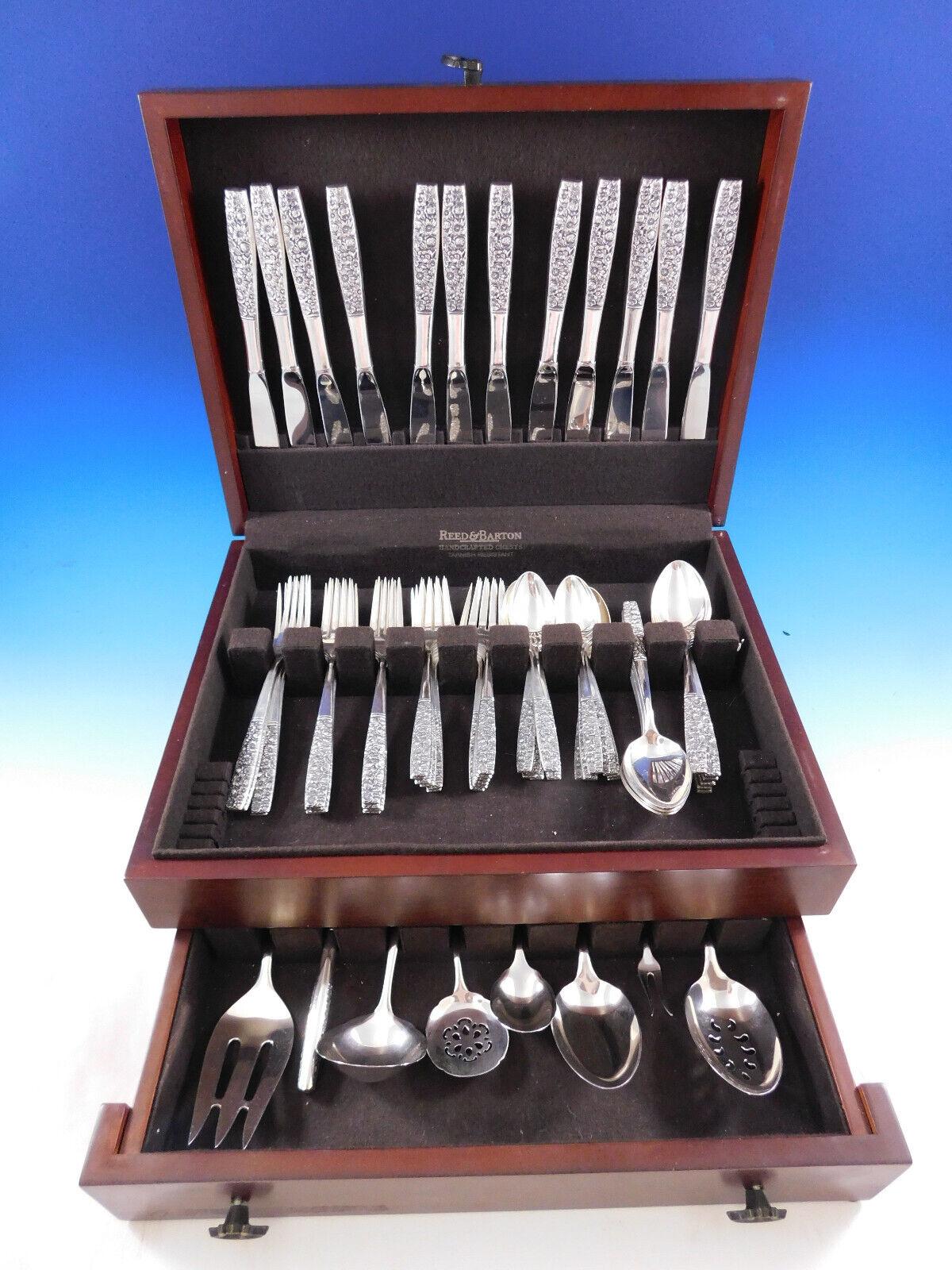 Gorgeous Contessina by Towle, circa 1965, floral repousse sterling silver flatware set - 68 Pieces. This set includes:

12 knives, 9