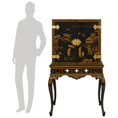 Continental 19th century Japanese Lacquer and Ormolu cabinet