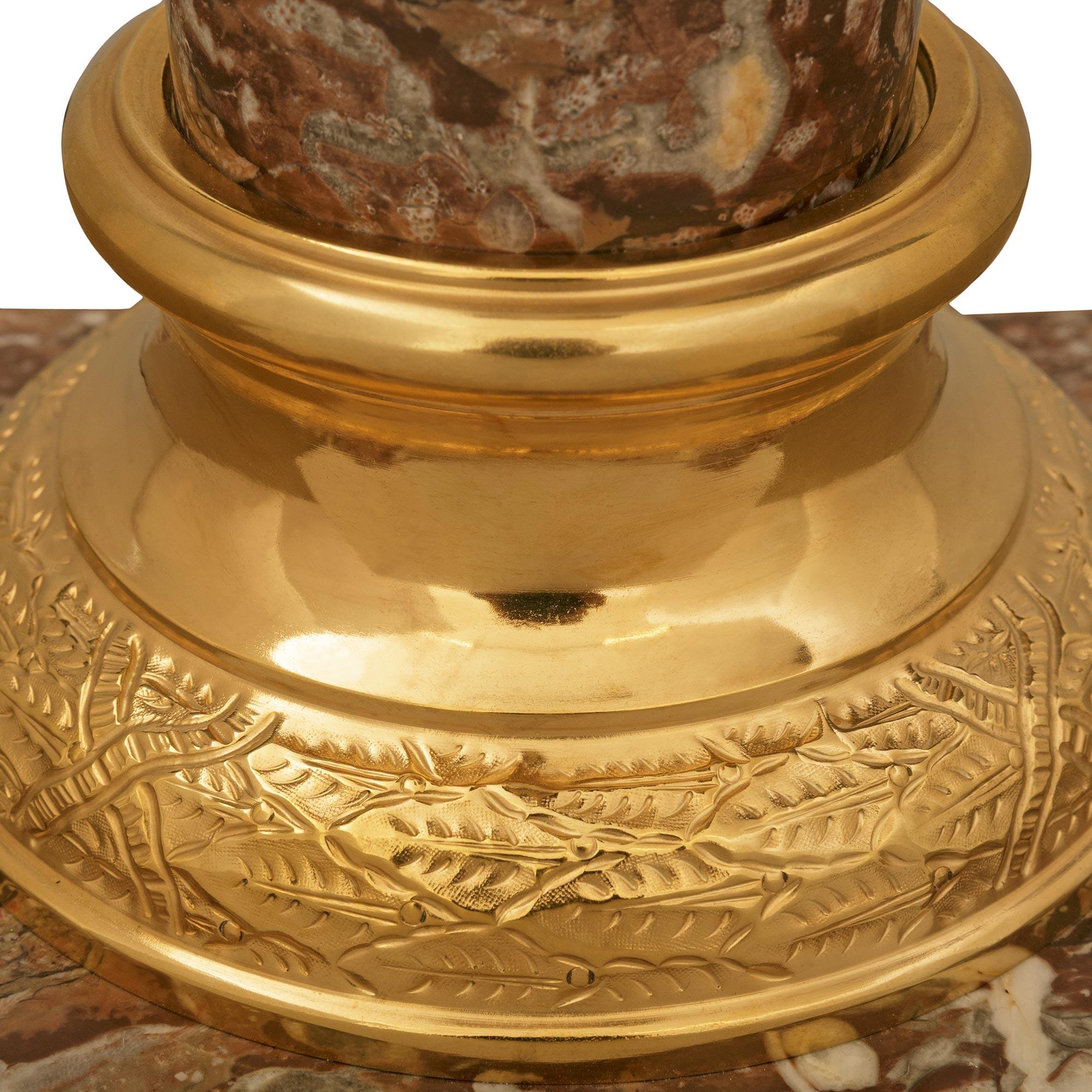 Continental 19th century Louis XVI st. Ormolu and Rouge Royale marble pedestal For Sale 2