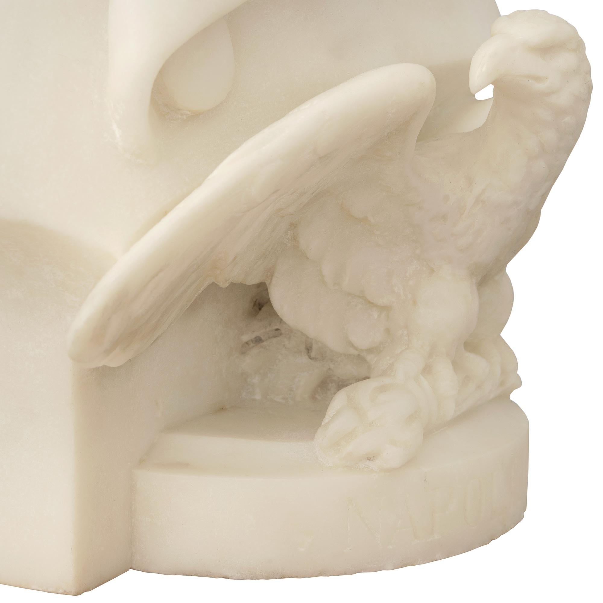 Busto di Napoleone in marmo bianco di Carrara del XIX secolo continentale in vendita 4