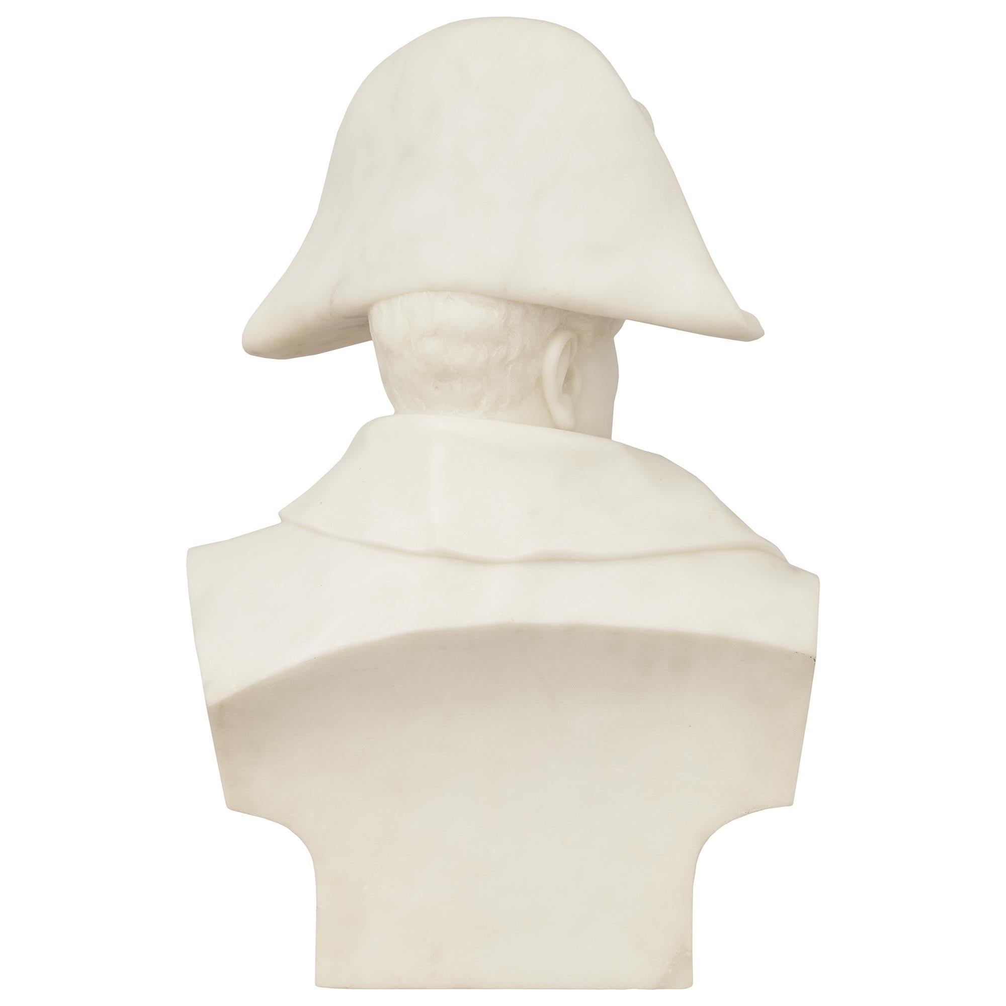 Busto di Napoleone in marmo bianco di Carrara del XIX secolo continentale in vendita 5