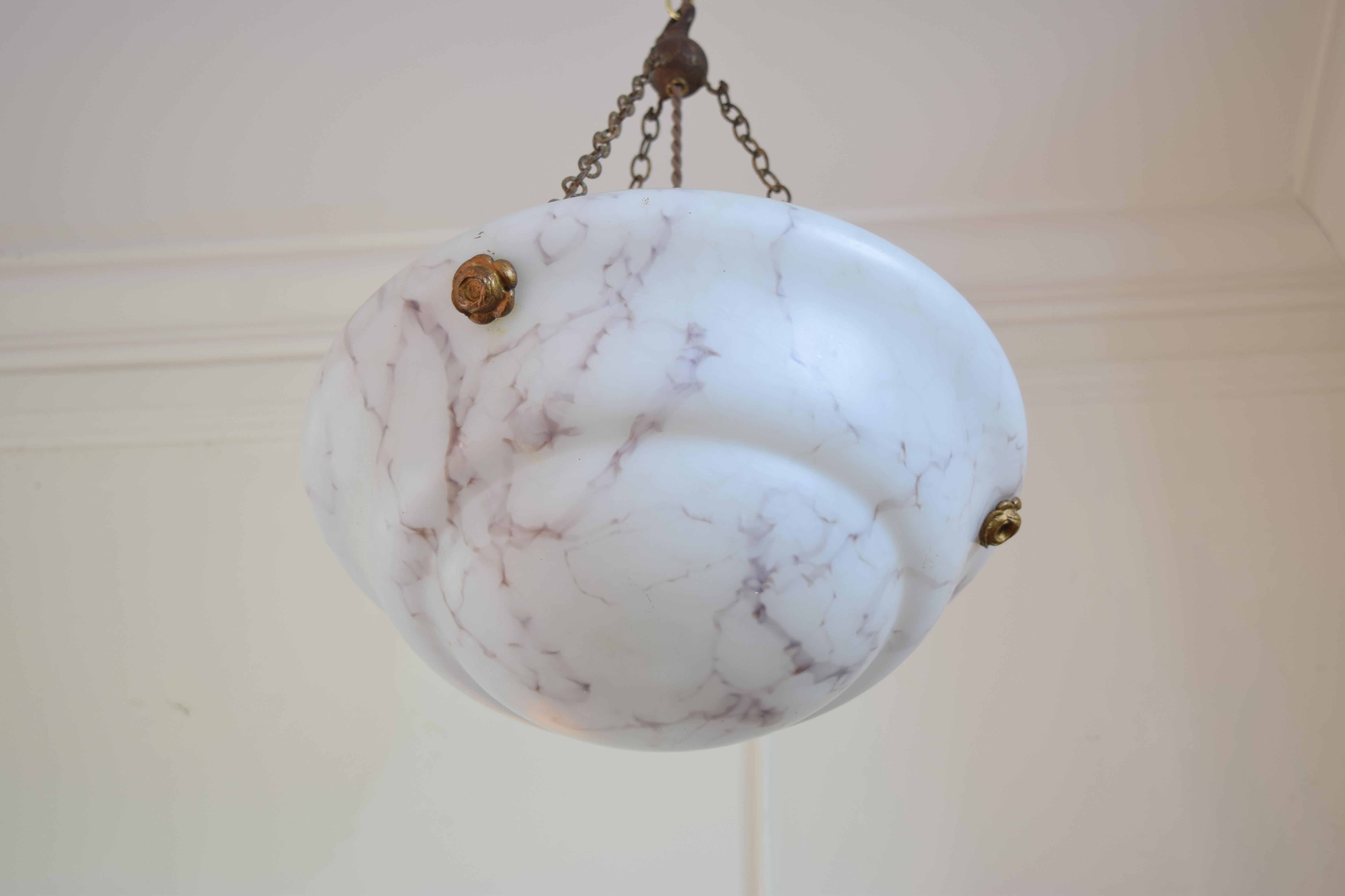 Continental Alabaster 3-Light Hanging Pendant Lantern, mid 20th century 1