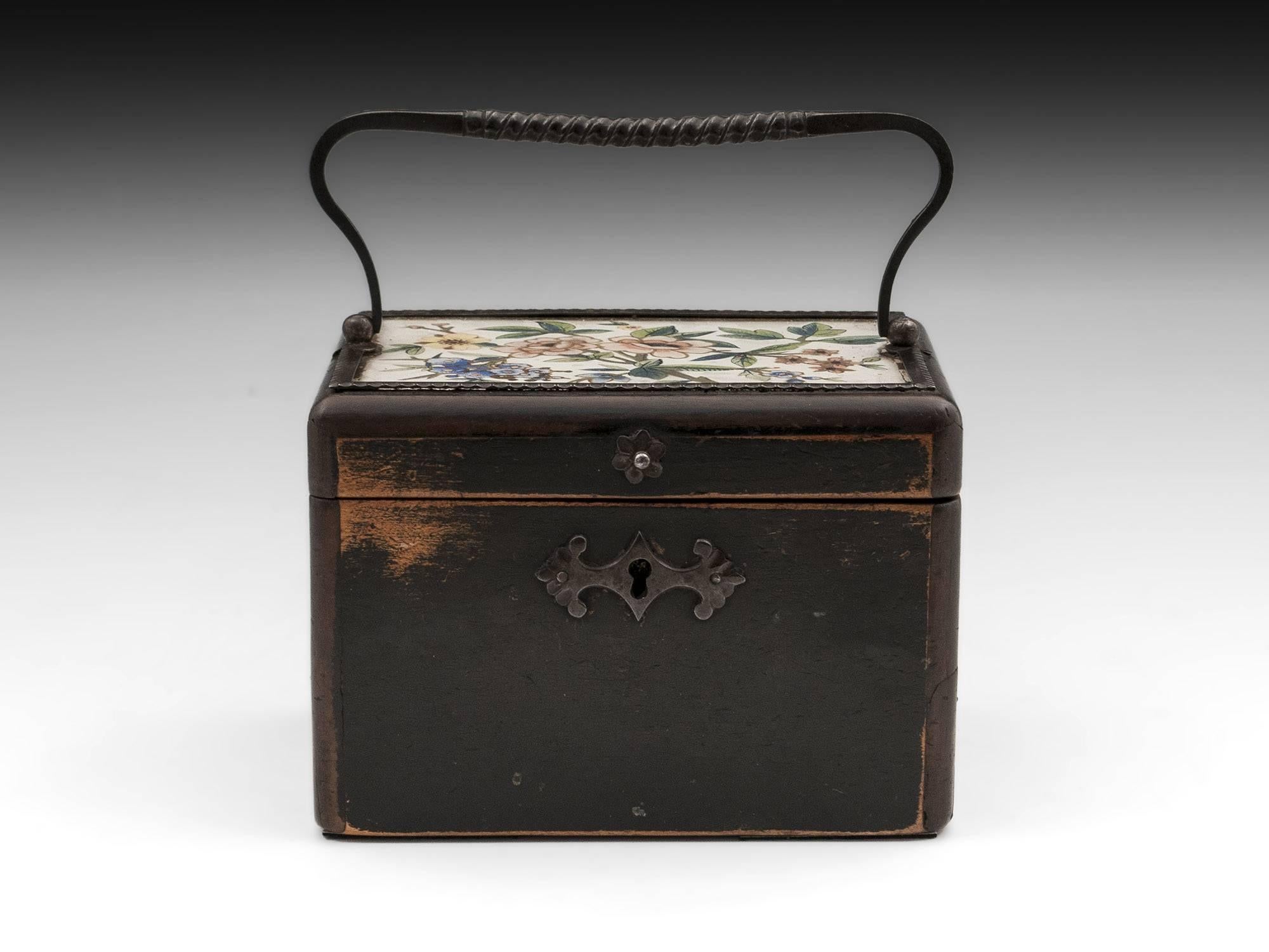 George III Continental Georgian Wooden Sycamore Hungarian Tea Caddy, Early 19th Century For Sale