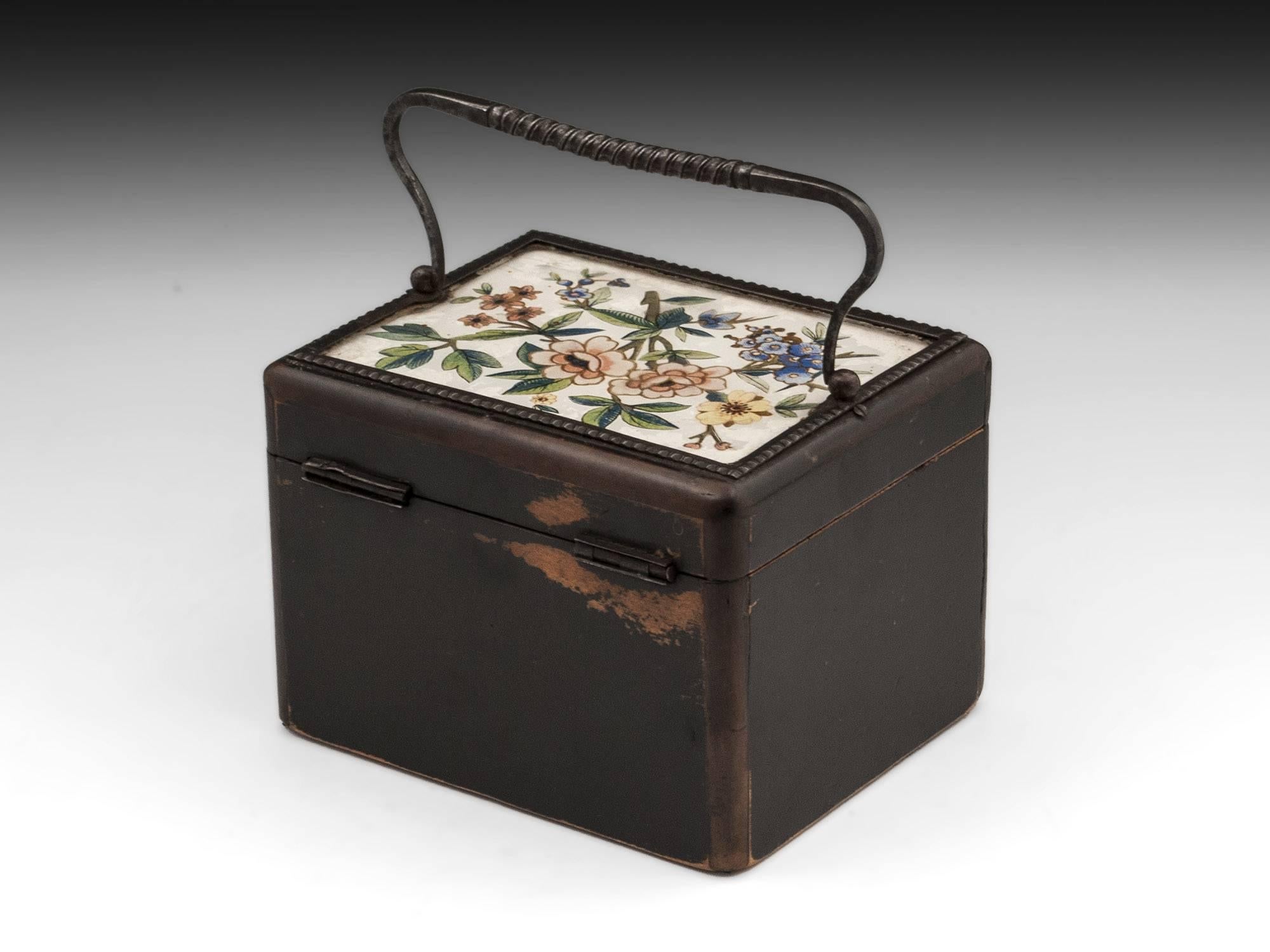 Glass Continental Georgian Wooden Sycamore Hungarian Tea Caddy, Early 19th Century For Sale