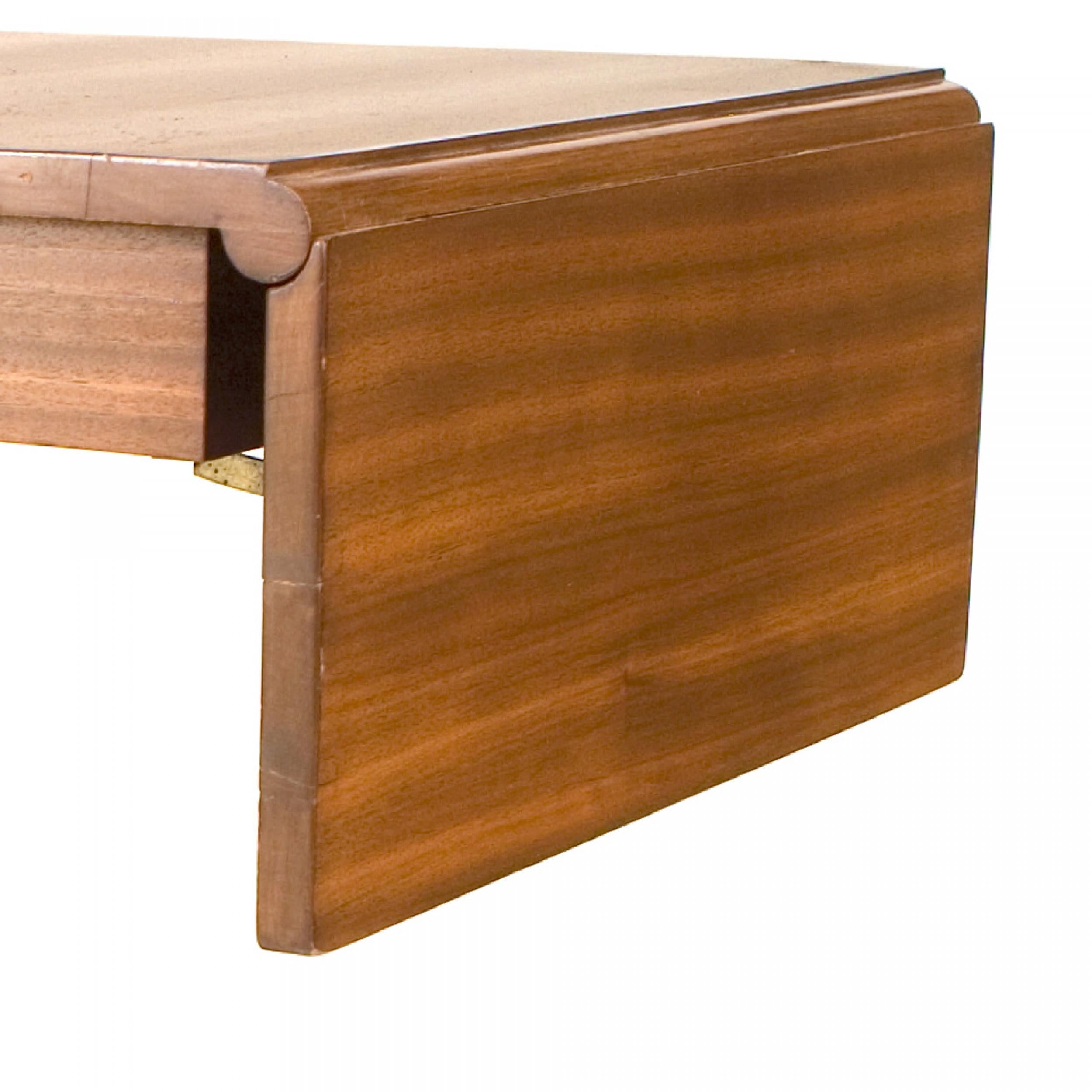 Biedermeier Table Davenport autrichienne continentale en vente
