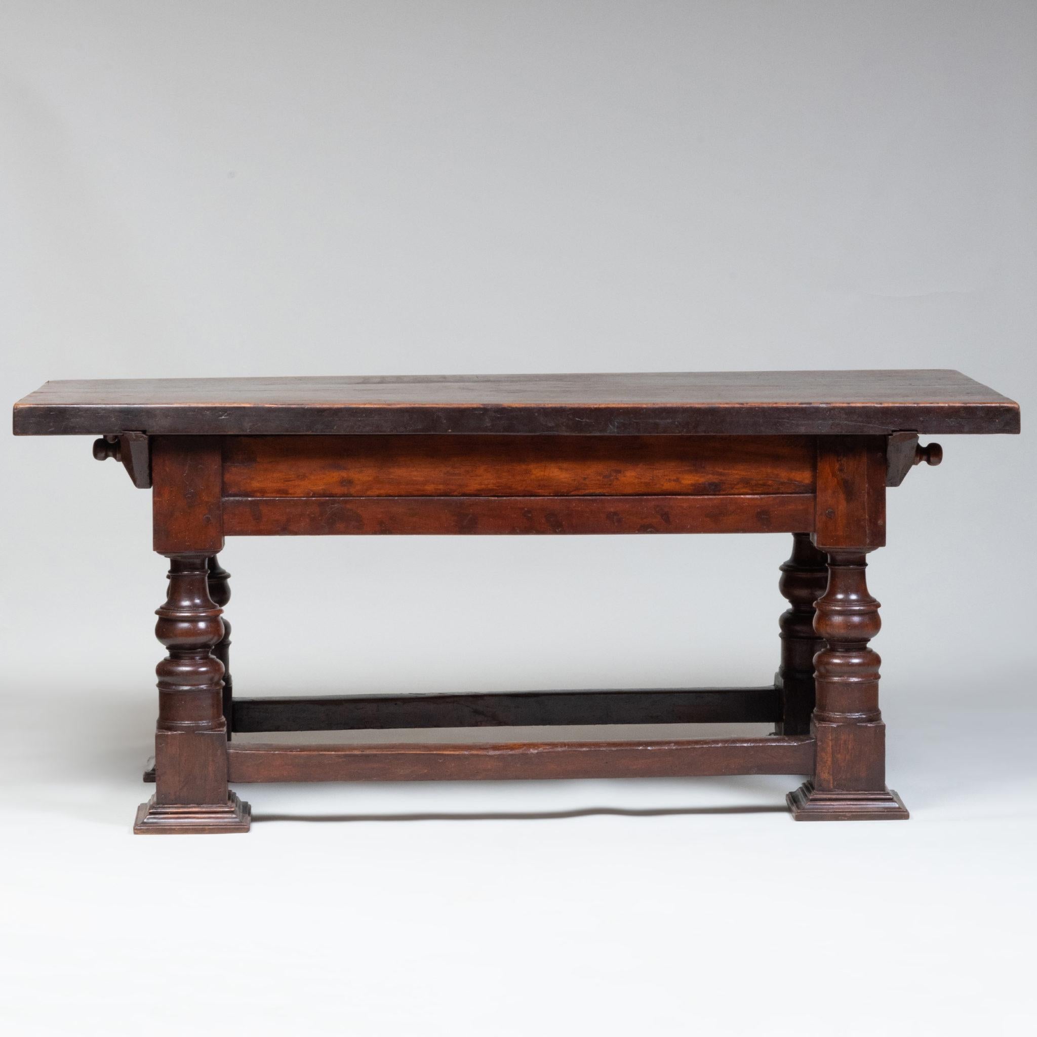 Continental Baroque Style Walnut Console Table In Good Condition For Sale In Hudson, NY