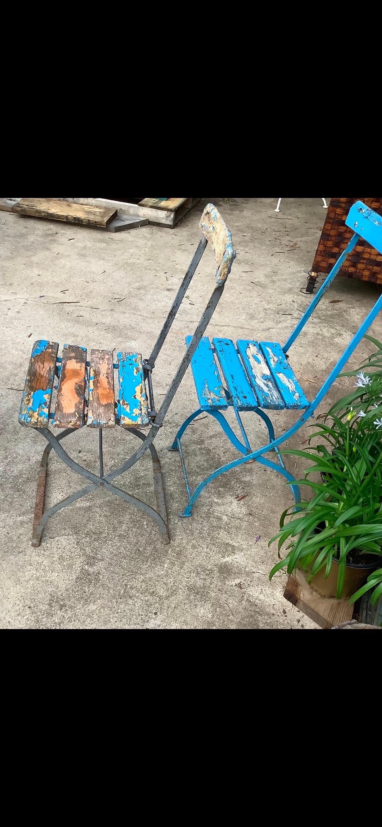 Continental Bistro Table And Chairs For Sale 4