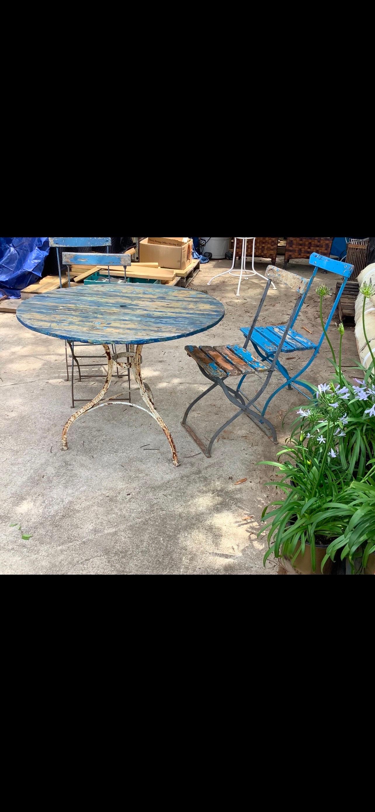 European Continental Bistro Table And Chairs For Sale
