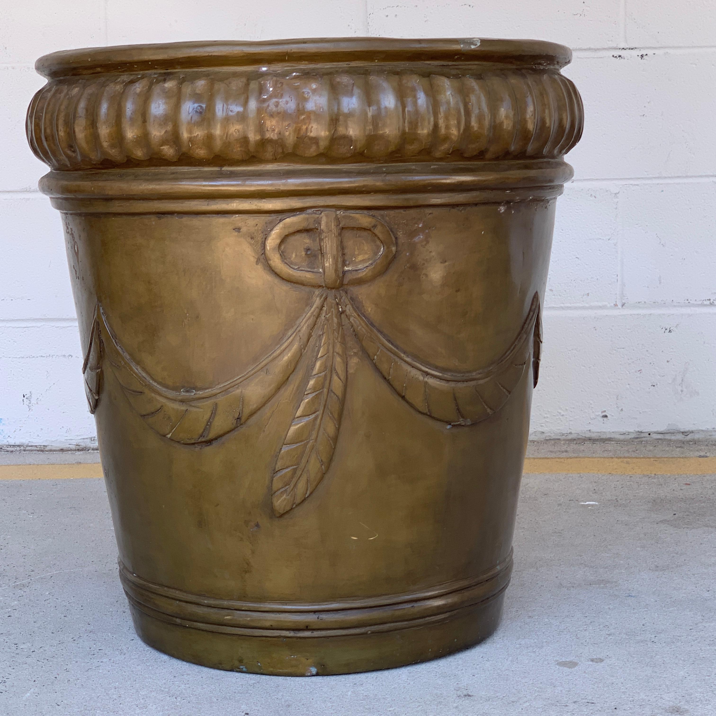 Continental Bronze Palmette Neoclassical Planter For Sale 1