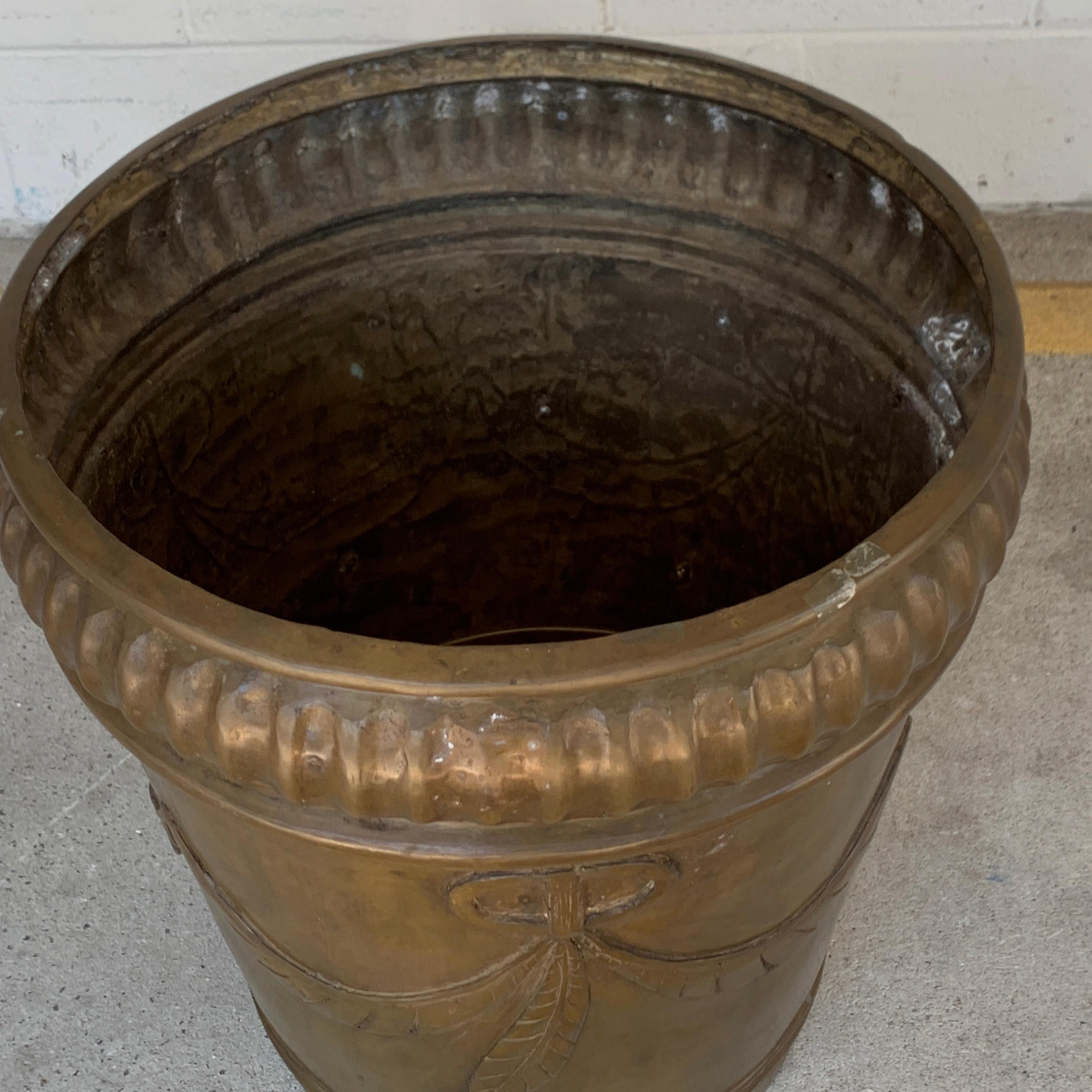 Continental Bronze Palmette Neoclassical Planter For Sale 2