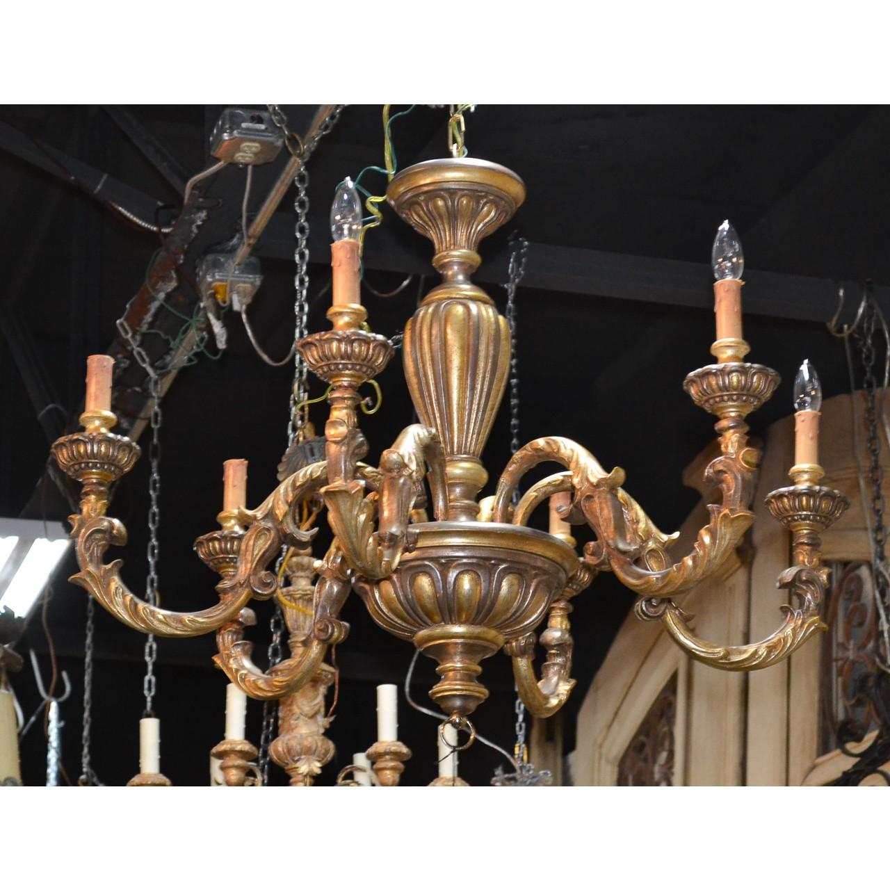 20th Century Continental Carved and Gilded Chandelier, circa 1940