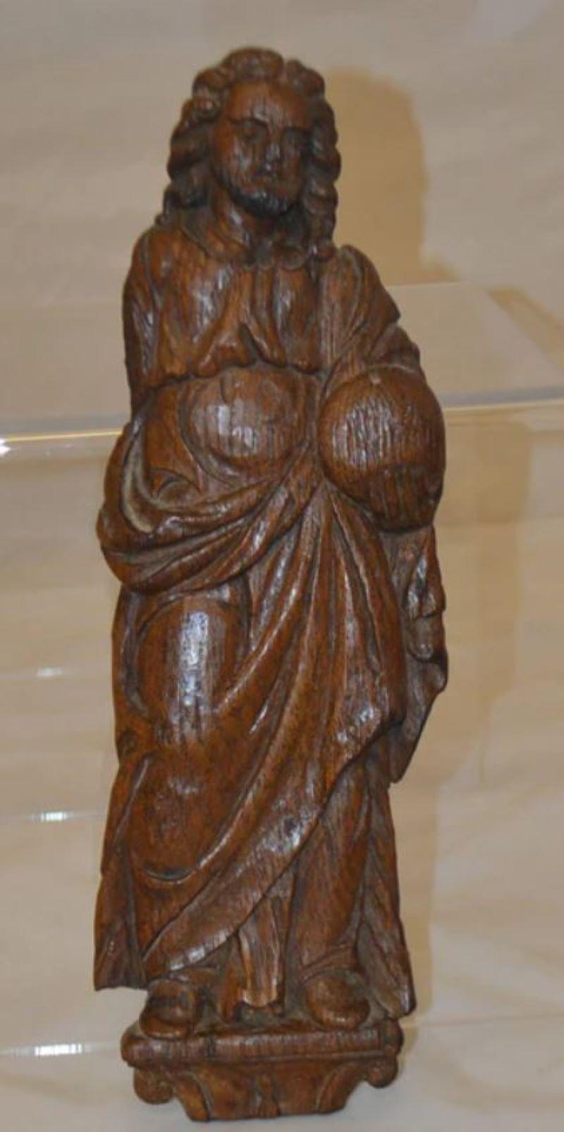 Continental Carved Walnut Figure In Good Condition For Sale In Vista, CA