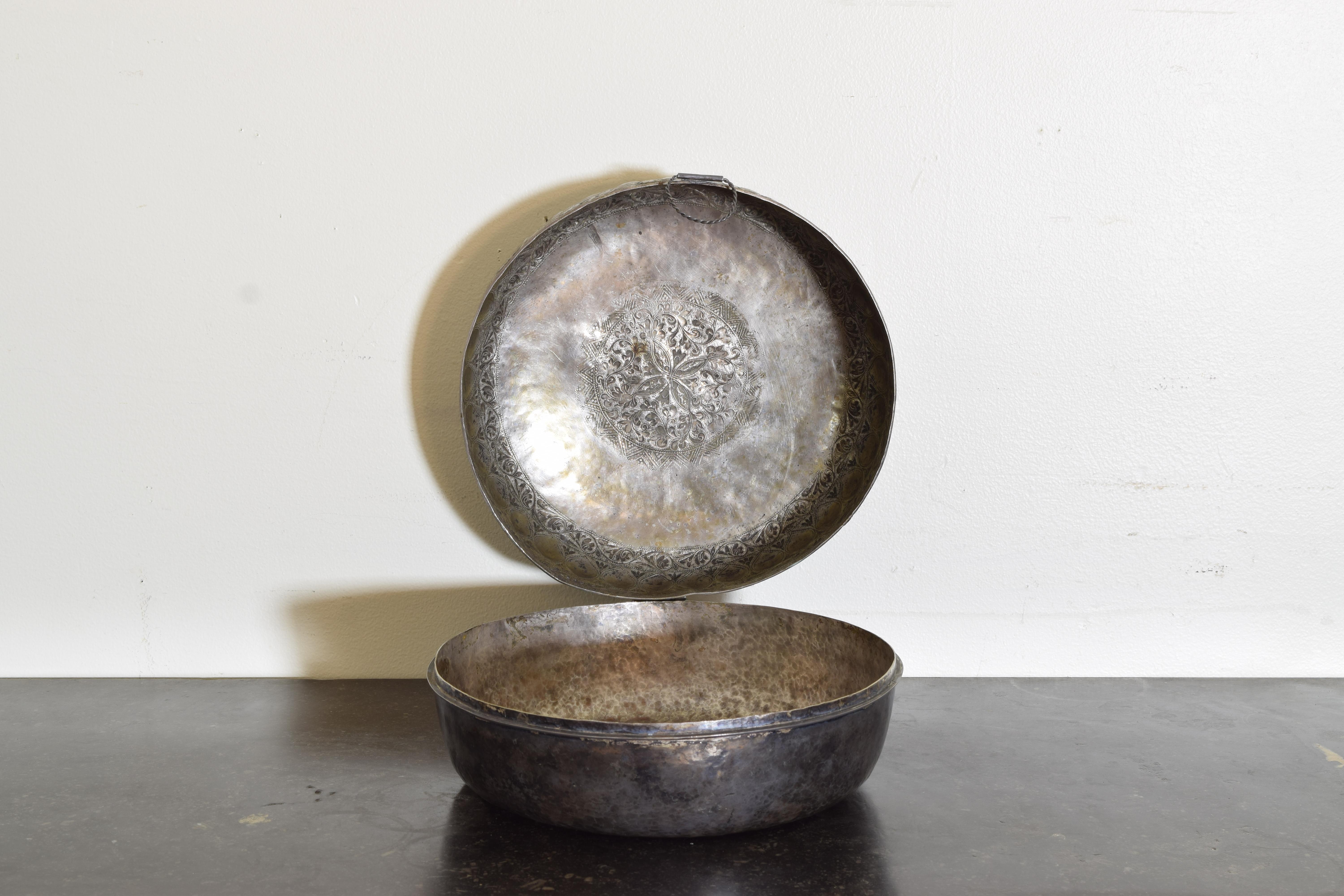 Continental Cast Silvered Brass Hinged & Handled Circular Box, 1st Half 19th Cen In Good Condition For Sale In Atlanta, GA