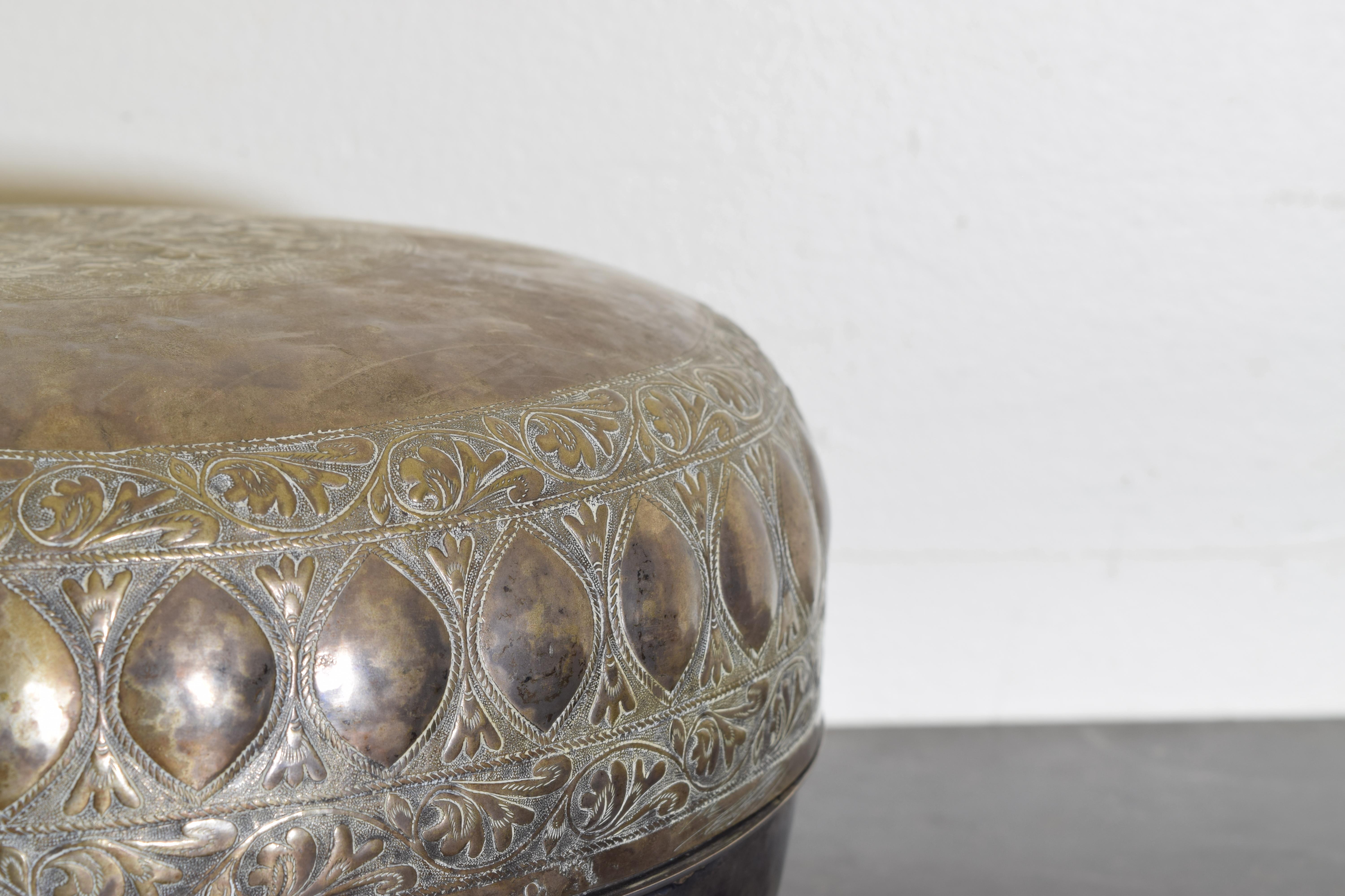 Continental Cast Silvered Brass Hinged & Handled Circular Box, 1st Half 19th Cen For Sale 1