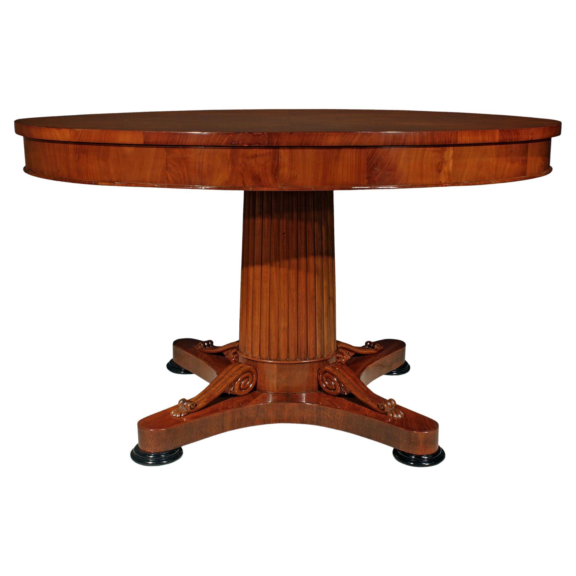 Continental Early 19th Century Mahogany Center Table For Sale